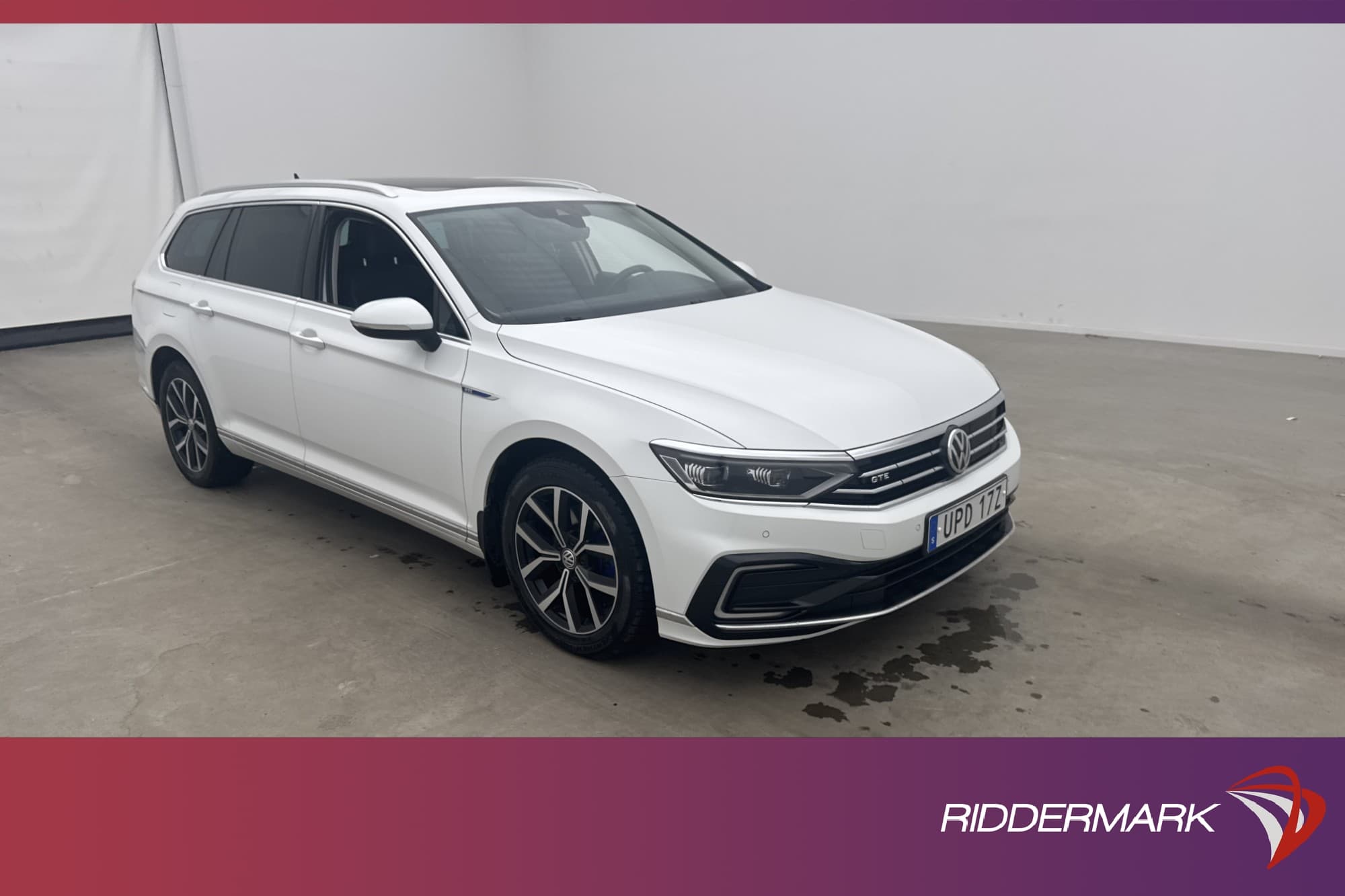 Volkswagen Passat GTE 218hk