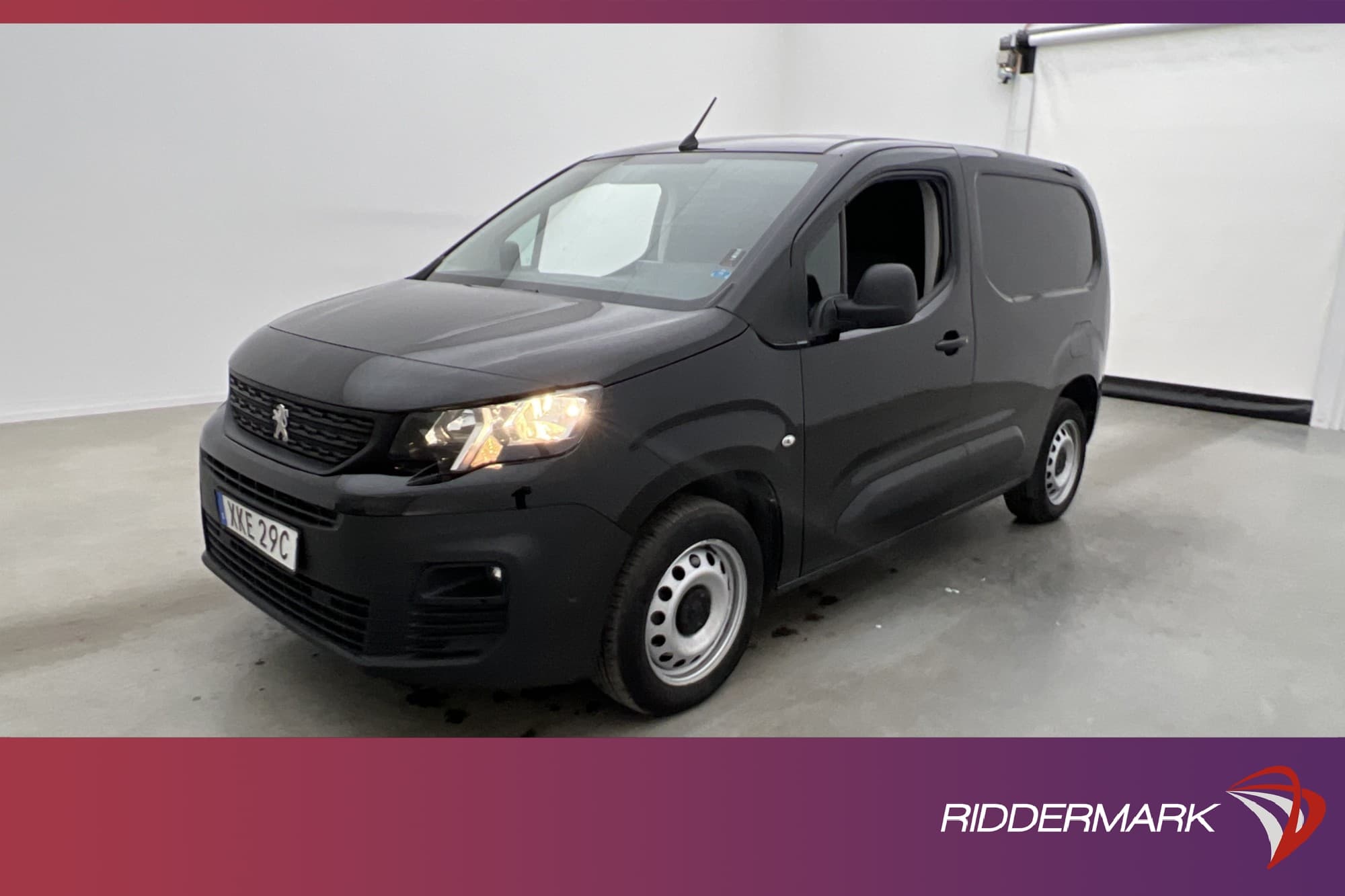 Peugeot Partner 1.5HDi Värmare Drag V-Inredd CARPLAY Moms