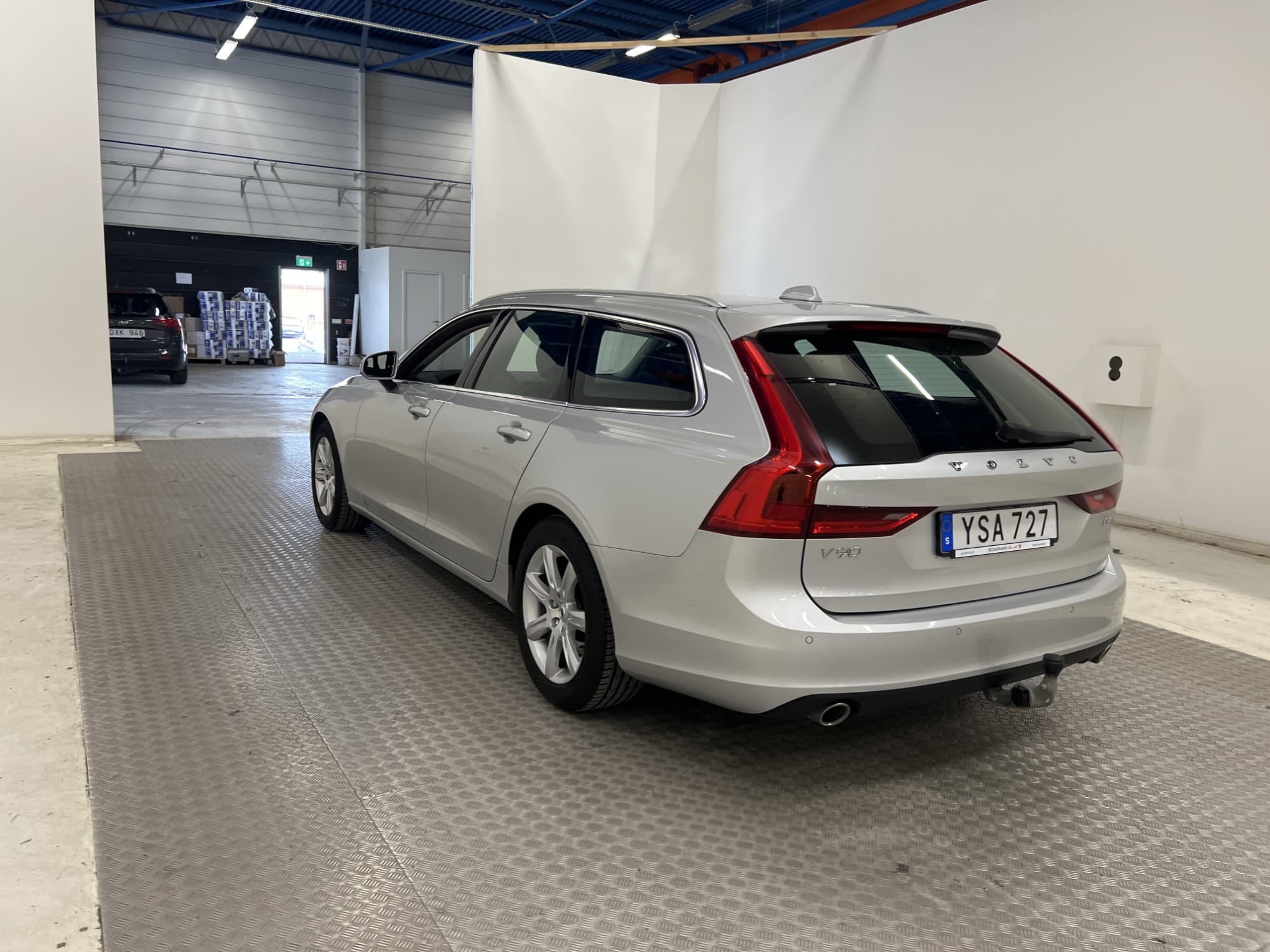Volvo V90 D4 190hk