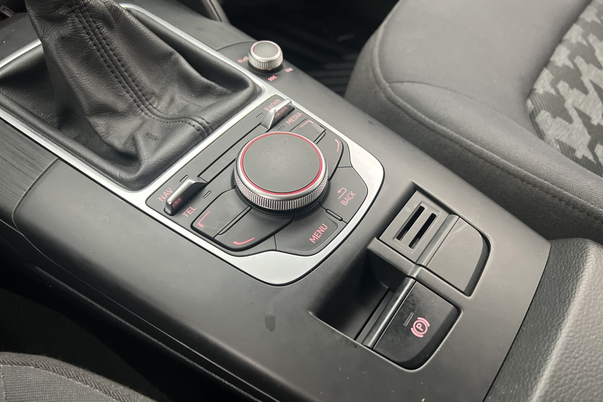 Audi A3 Sportback 1.6 TDI 110hk Attraction Värmare Sensorer