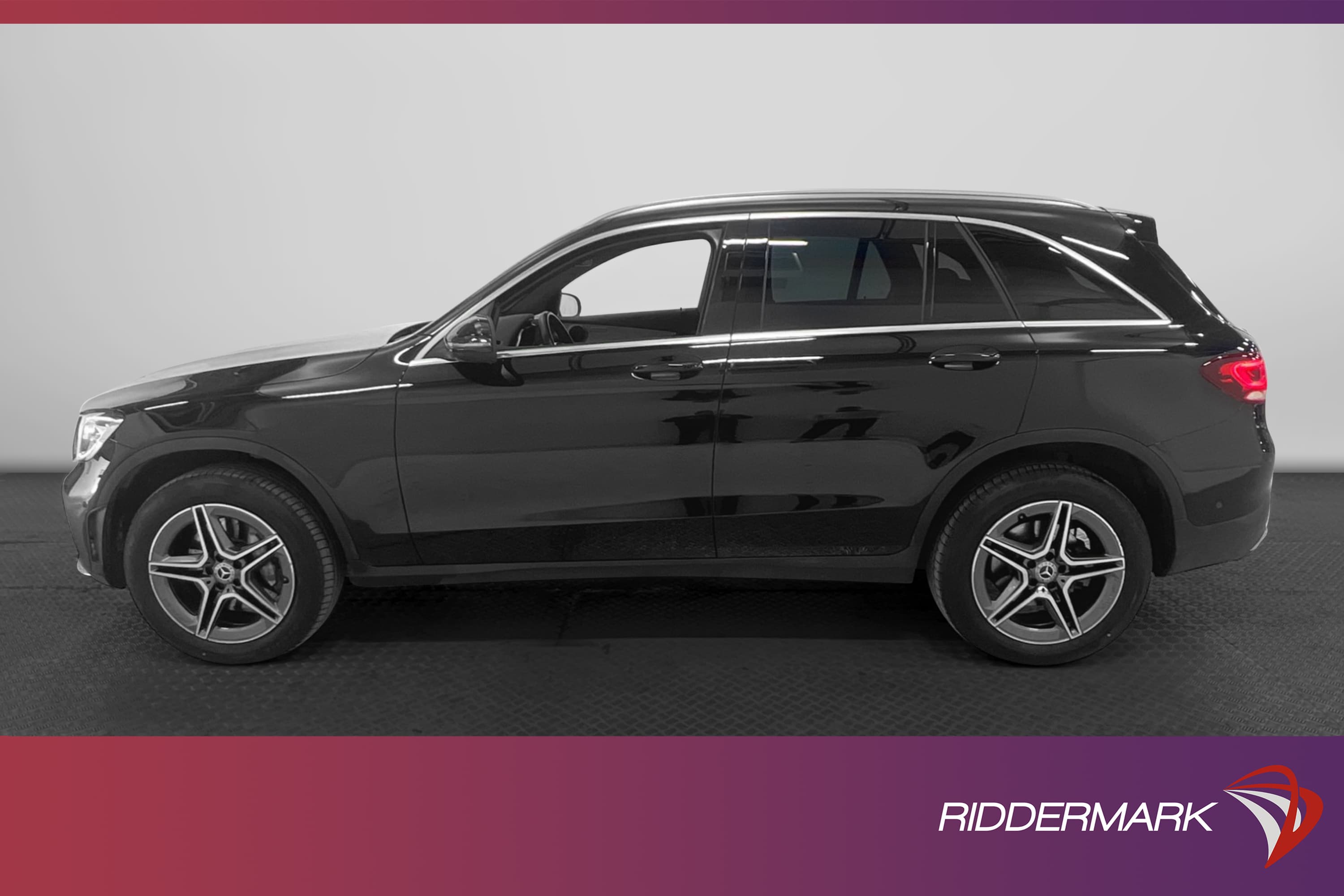 Mercedes-Benz GLC 300 e 4M 306hk AMG Bkamera Drag Värmare