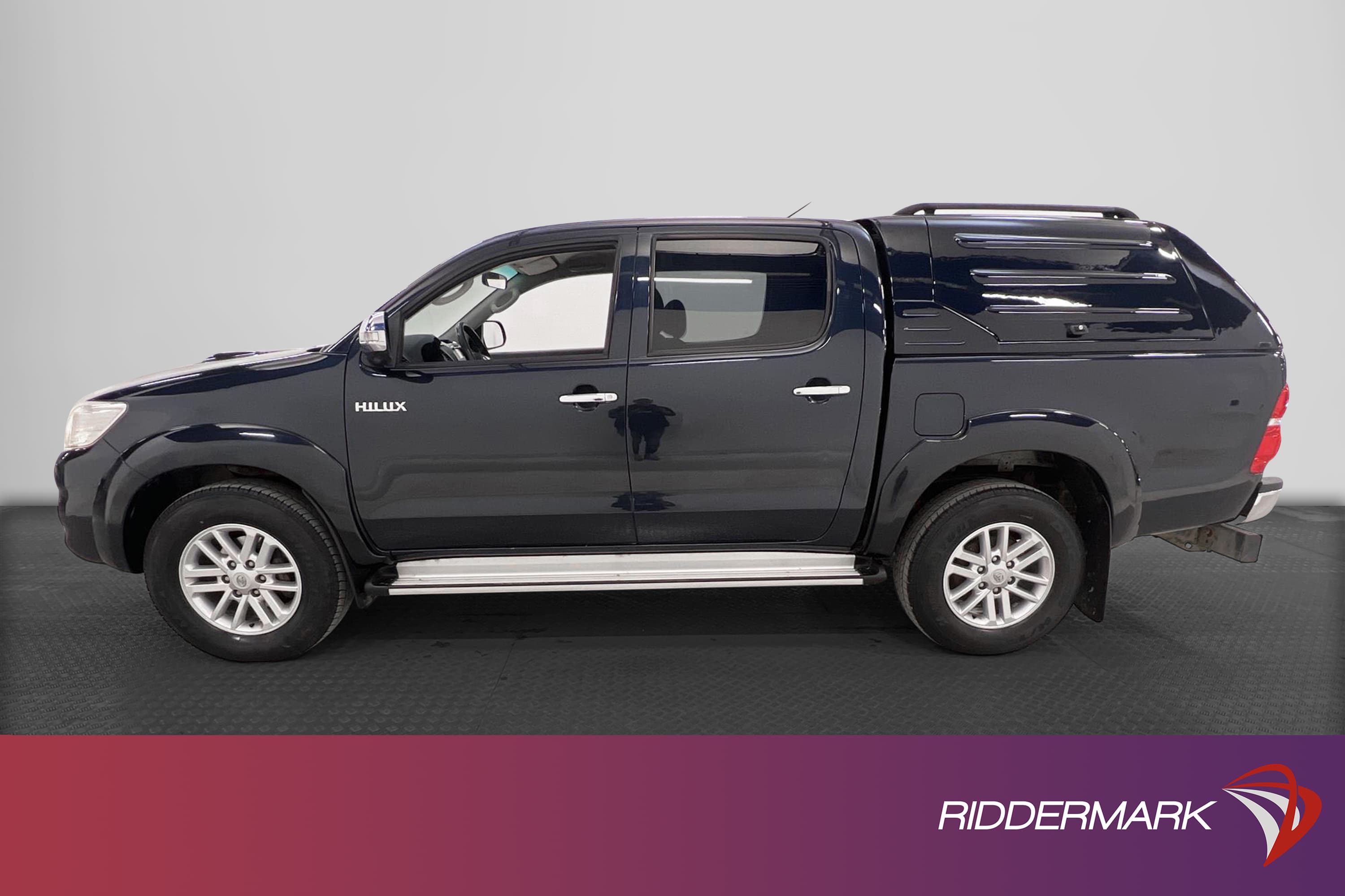 Toyota Hilux 3.0 Automat 171hk 4x4 Invincible Kamera Drag