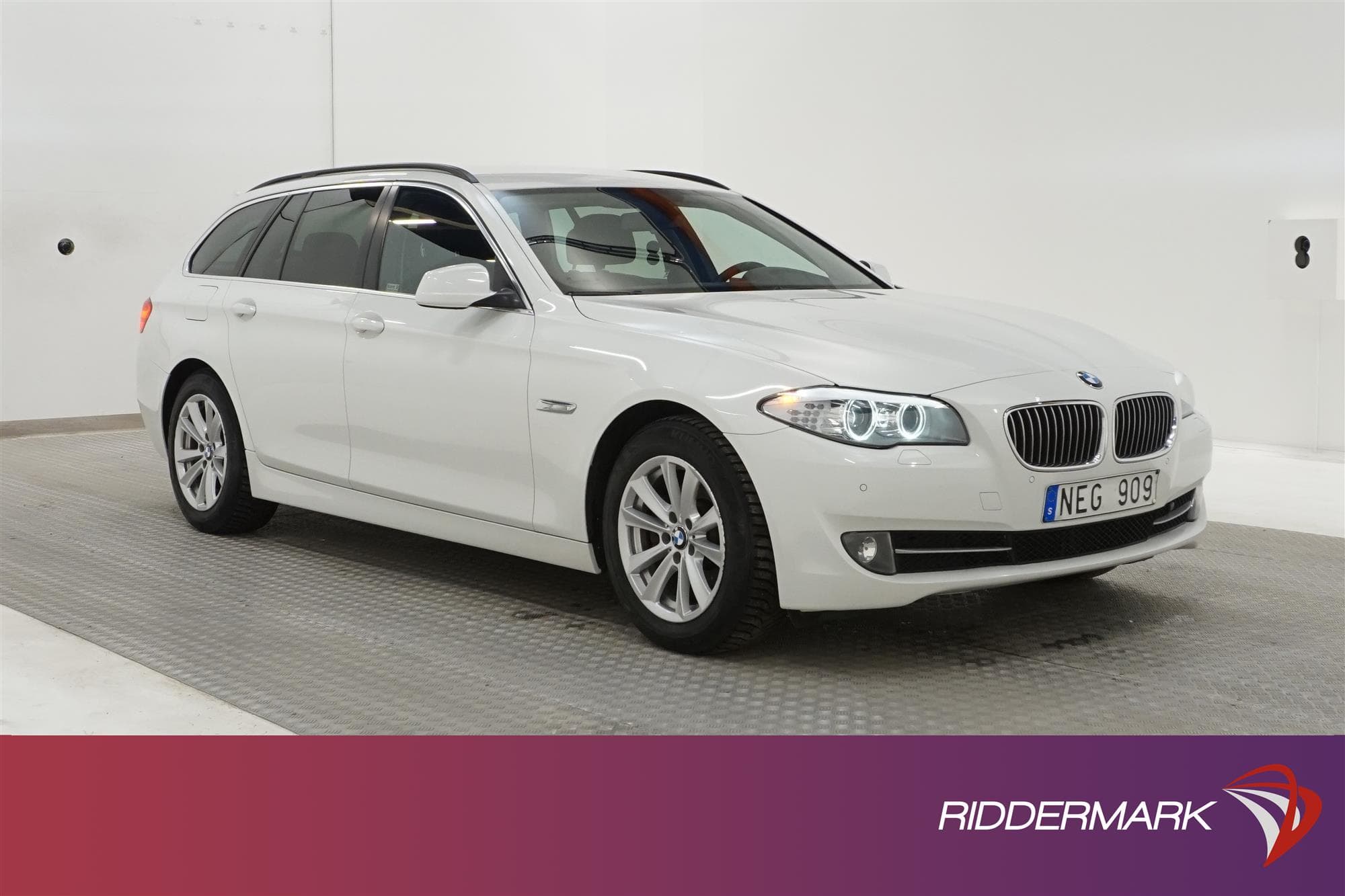 BMW 520d 184hk Touring  Värmare Nyservad PDC 0.45l/mil