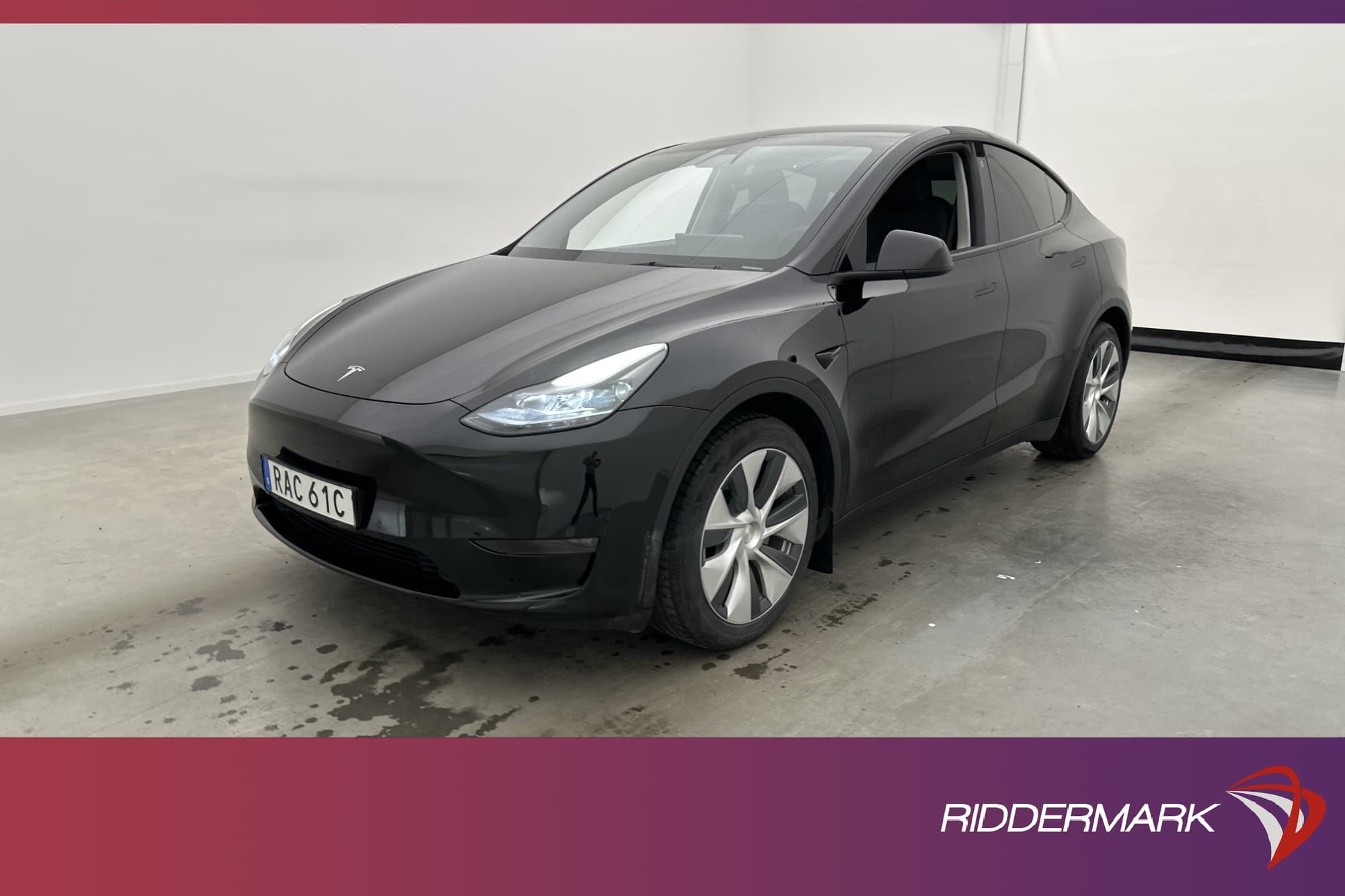 Tesla Model Y Long Range AWD