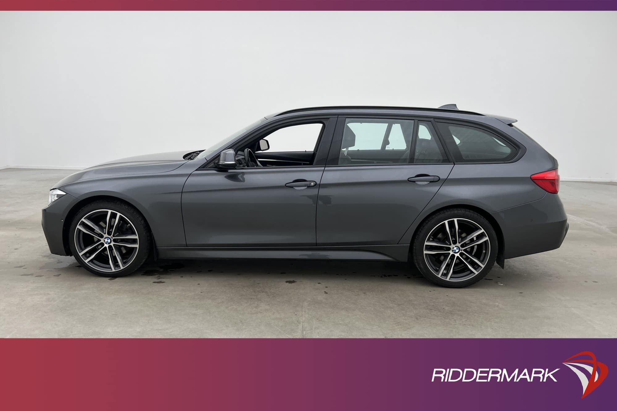 BMW 330 i xDrive 252hk