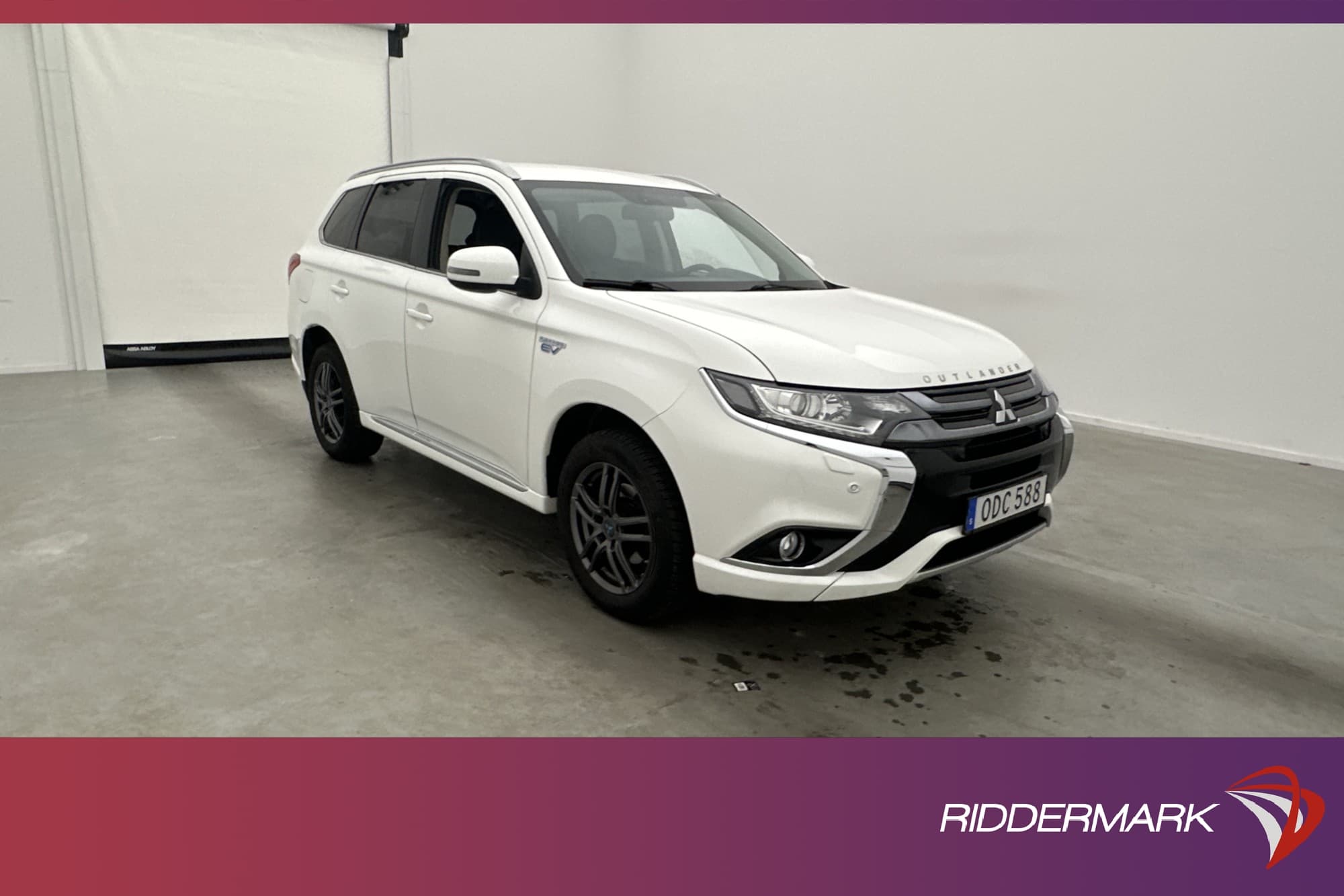 Mitsubishi Outlander PHEV 4WD 203hk