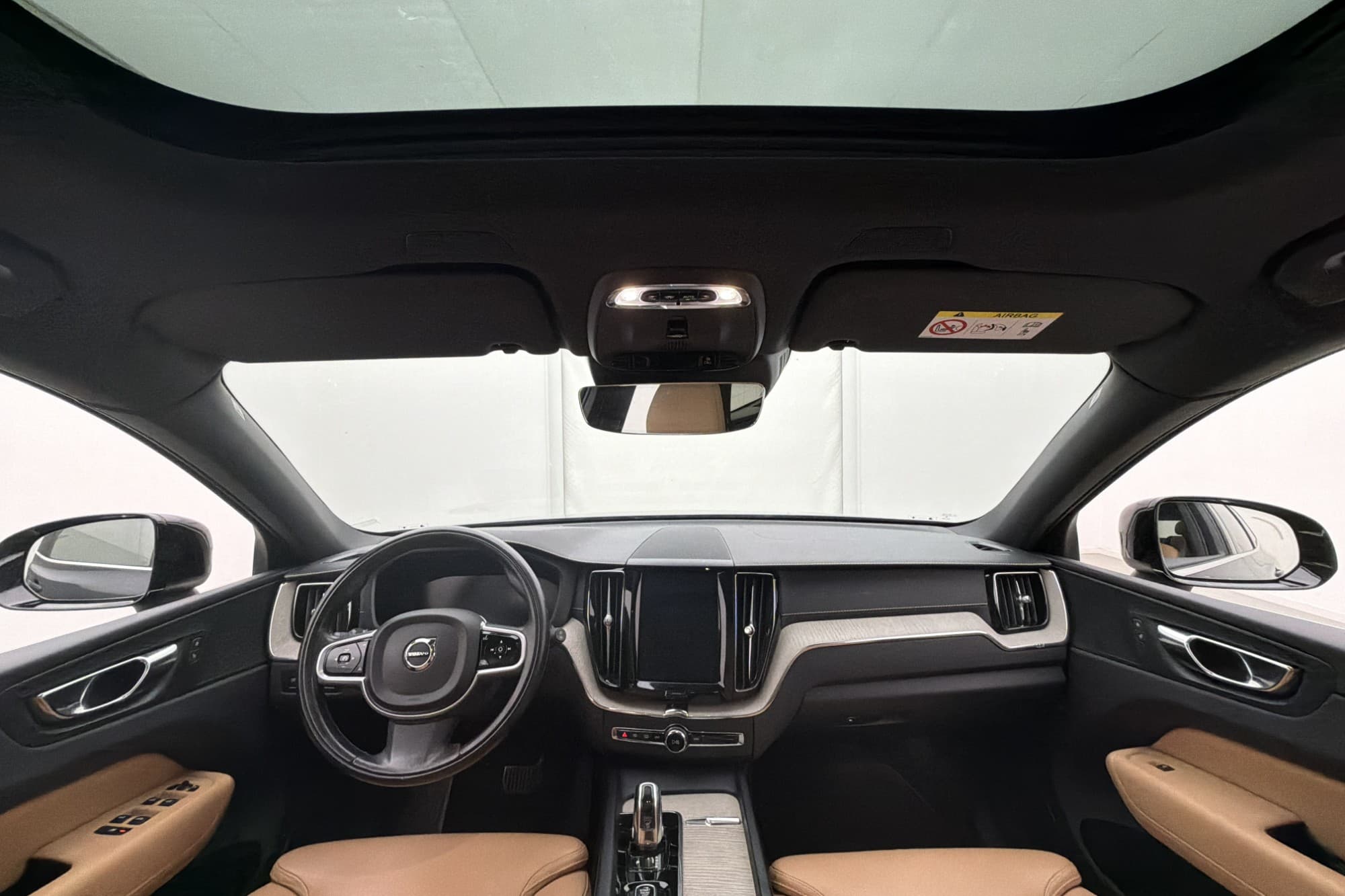 Volvo XC60 T8 392hk AWD Inscription Pano Skinn Värm HUD Drag