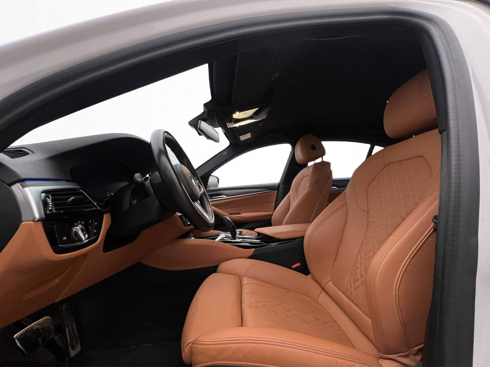 BMW 530e xDrive 292hk M-Sport CarPlay Navi Skinn Kamera MOMS