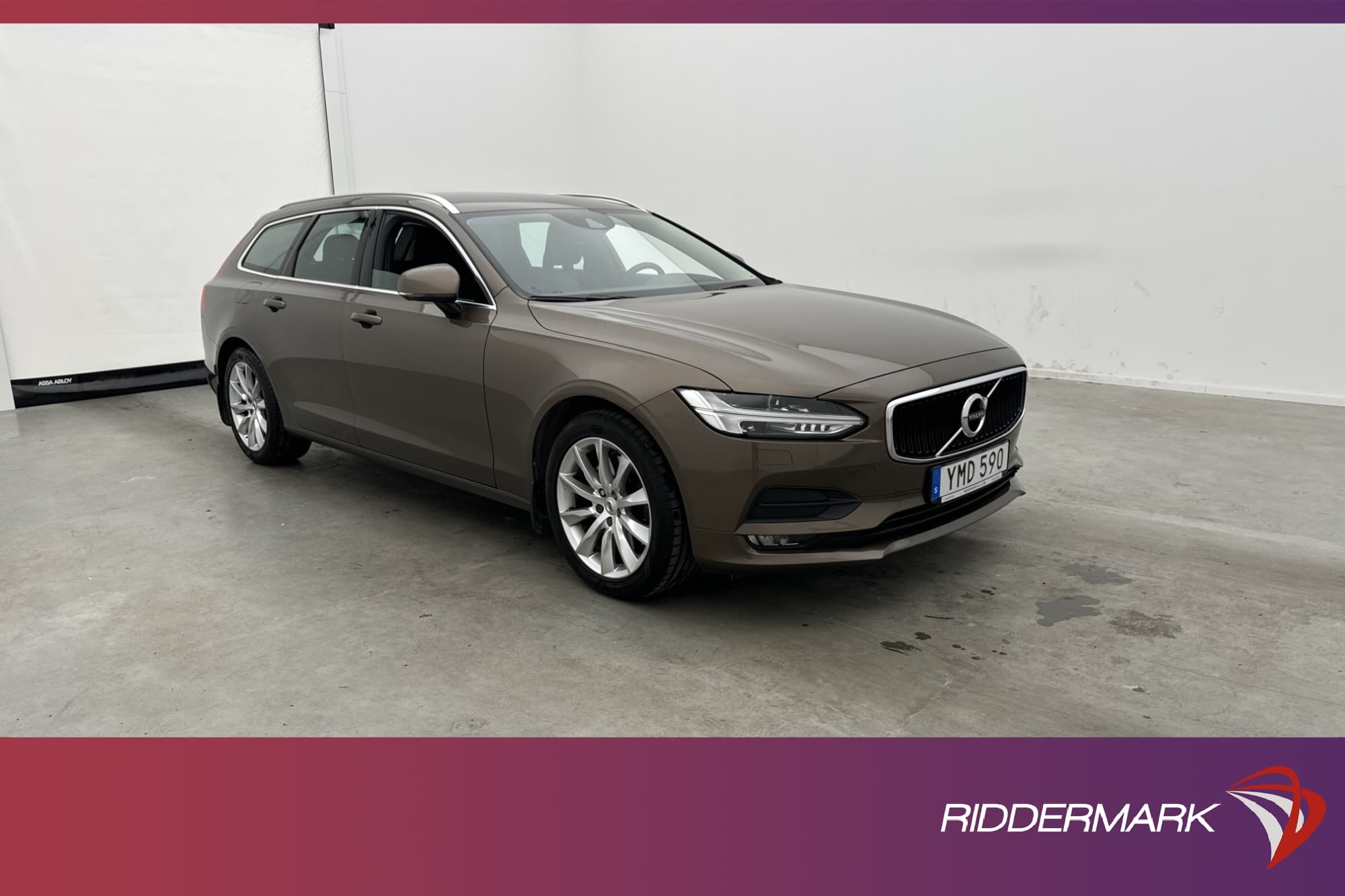 Volvo V90 T5 254hk
