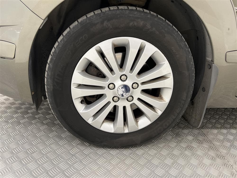Ford S-MAX 2.0 TDCi 115hk 7 Sits Ny Kamrem 0,49L/mil interiör