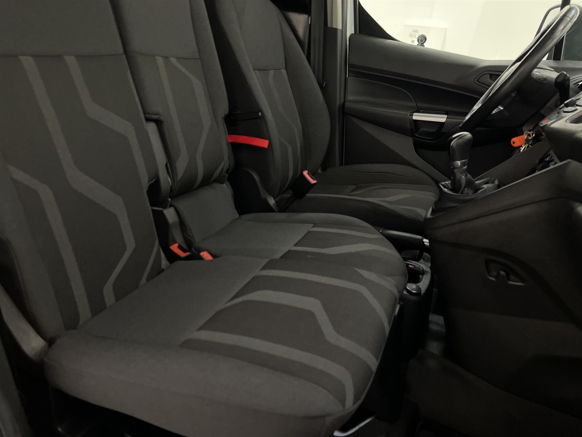 Ford Transit Connect 1.6TDCi LWB Drag V-Inr Värmare Moms  
