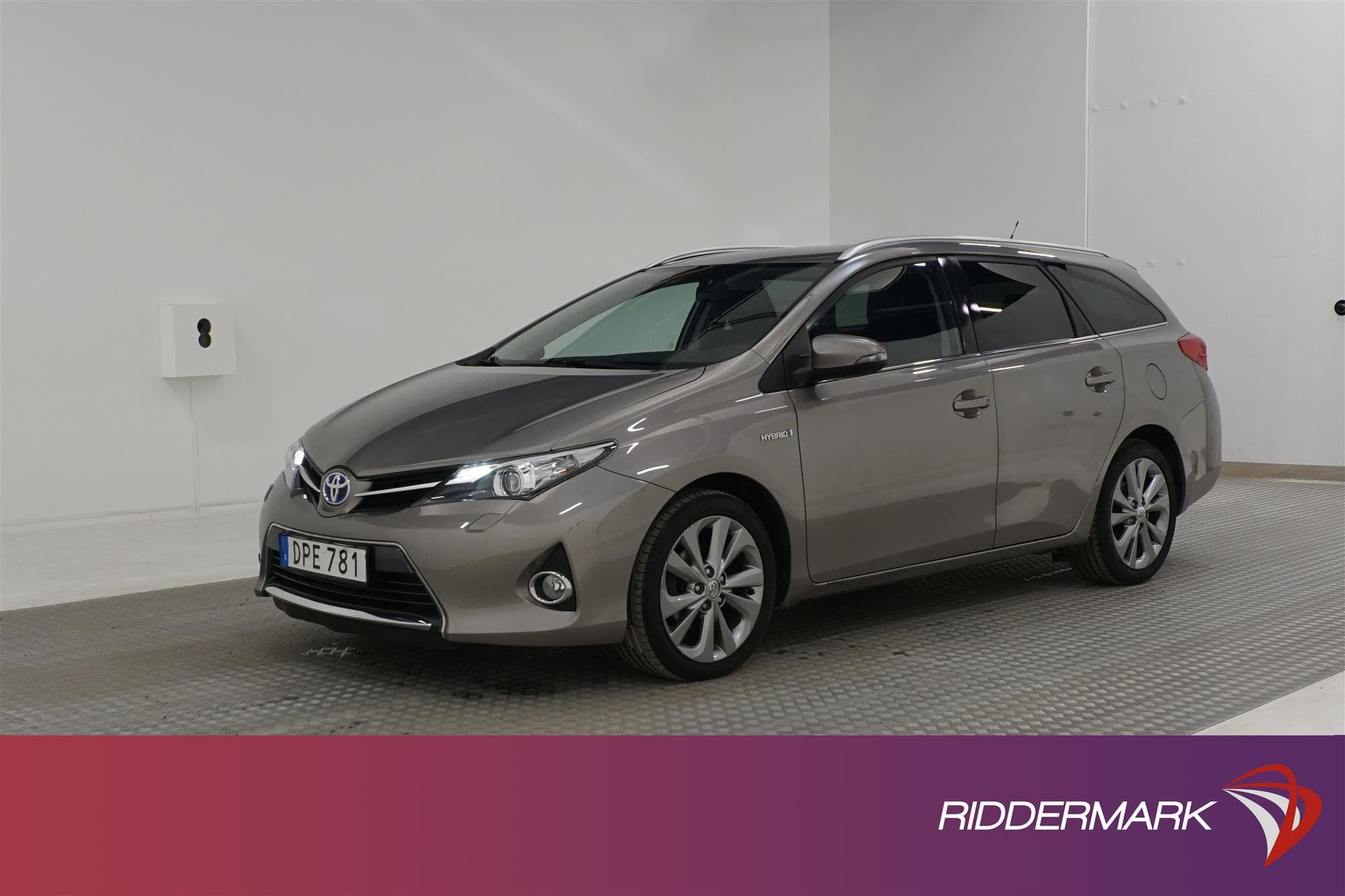 Toyota Auris  Hybrid e-CVT 136hk B-Kam 0,40L/mil