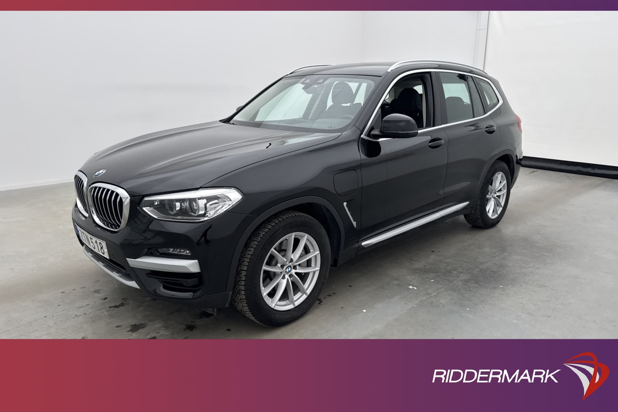 BMW X3 xDrive30e 292hk Xline HiFi Drag Navi Halvskinn