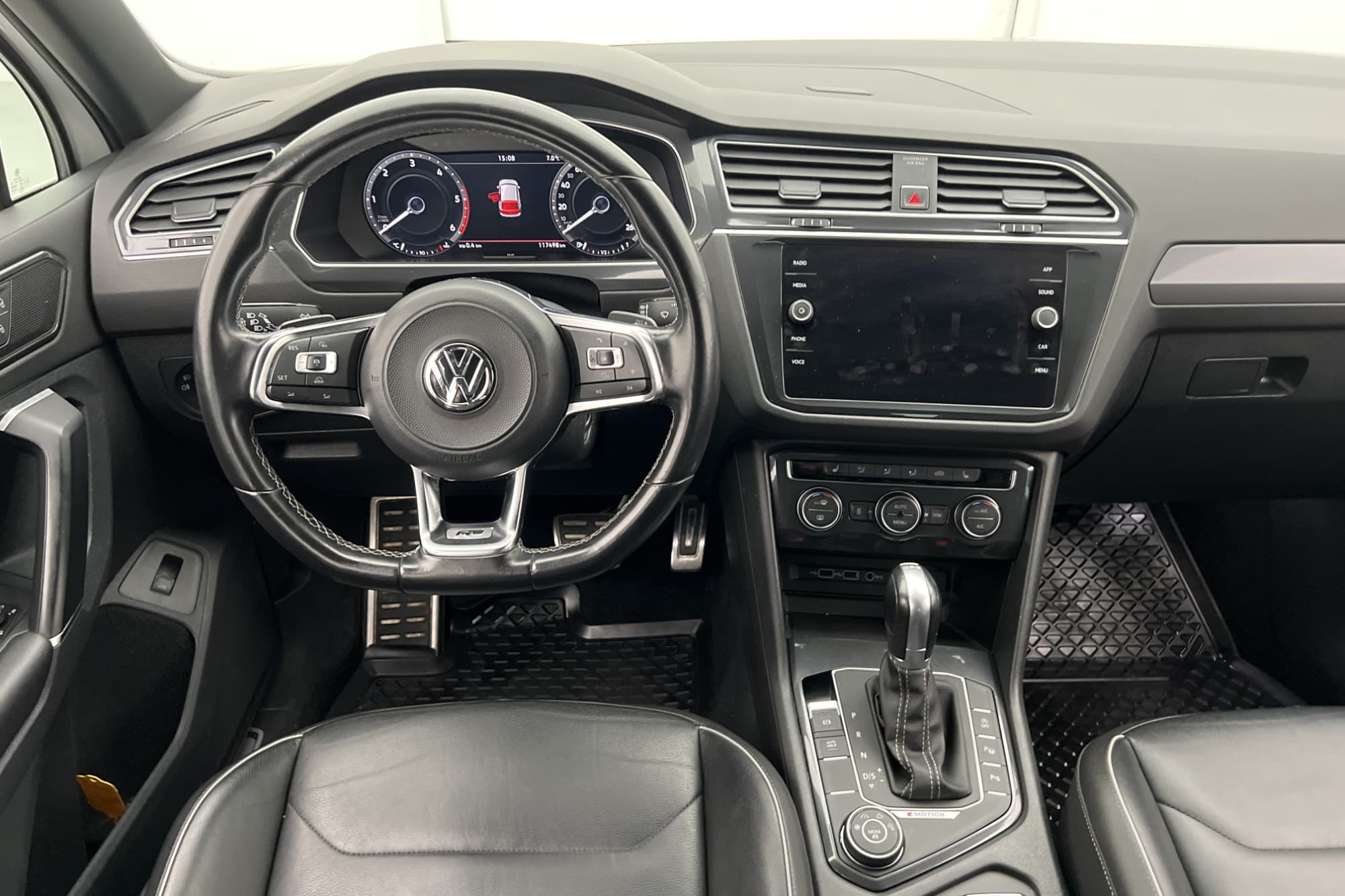 Volkswagen Tiguan TDI 4M 190hk R-Line Cockpit D-Värm Skinn