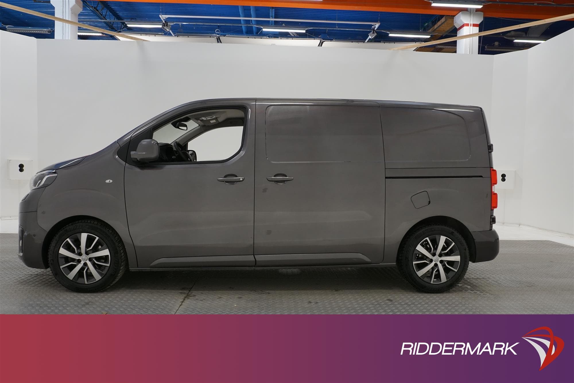 Toyota ProAce 1.6D Eu6 HUD Lång Navi Kamera 
