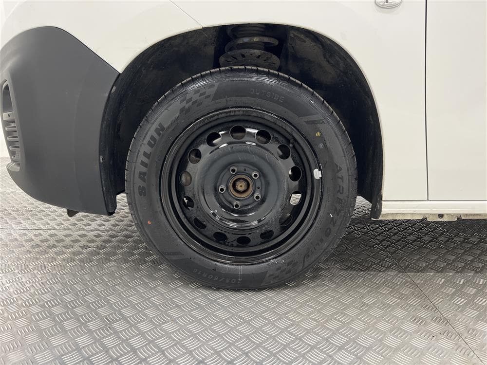 Citroën Berlingo 1.5 HDi Eu6 130hk Aut Värmare interiör