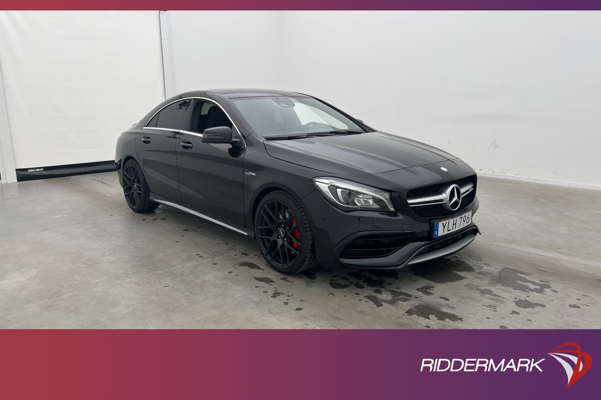 Mercedes-Benz AMG CLA 45 4MATIC