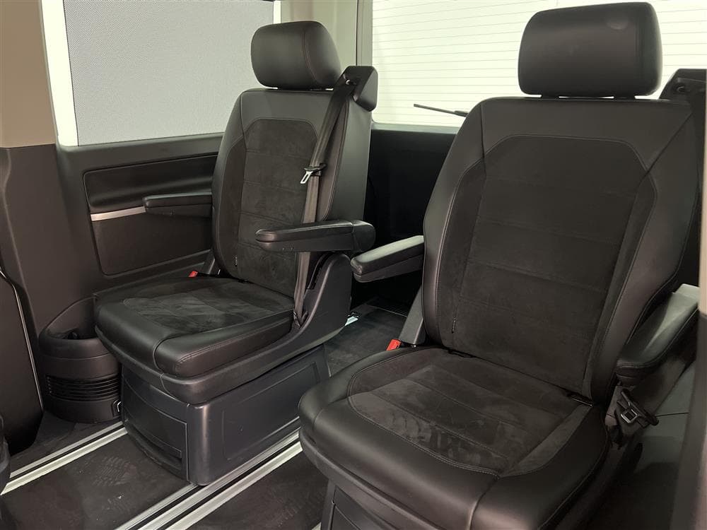 Volkswagen Multivan 2.0TDI Aut 4M Highline 204hk Dynaudio interiör
