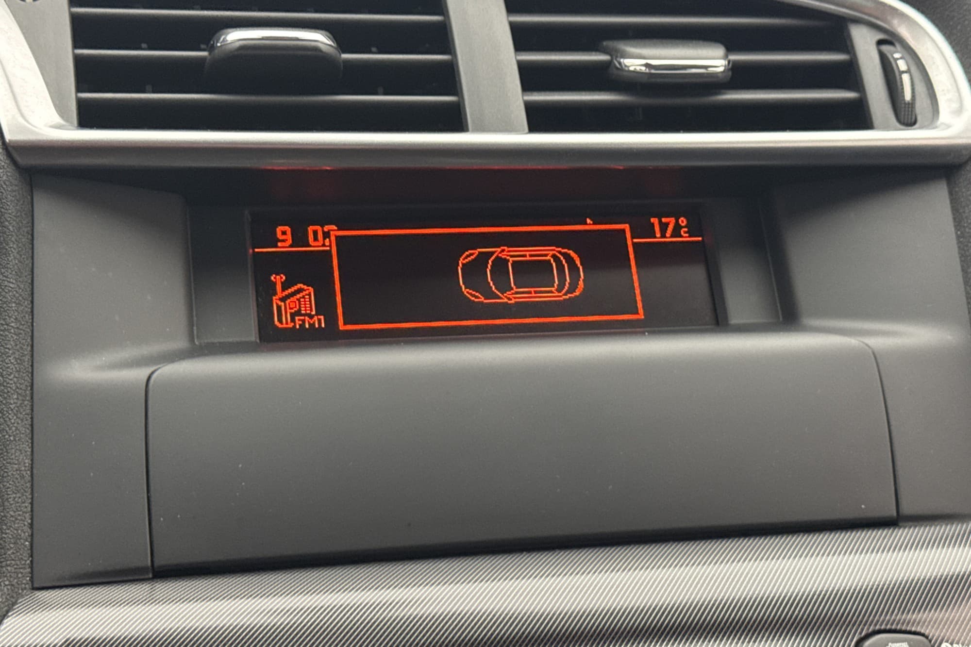 Citroën C4 1.6 e-HDi 114hk Farthållare 0.38 l/MIL Låg-skatt