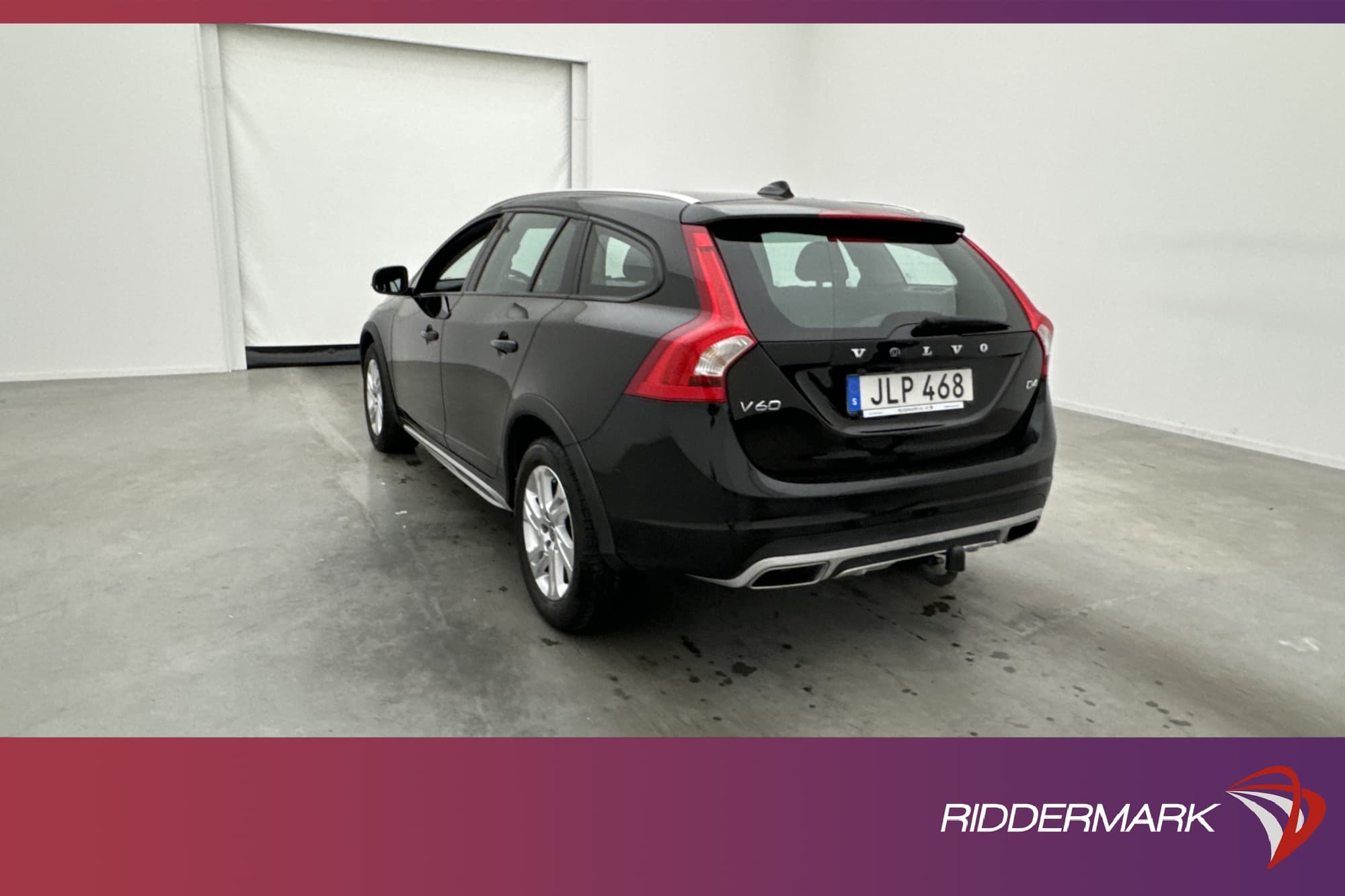 Volvo V60 Cross Country D4