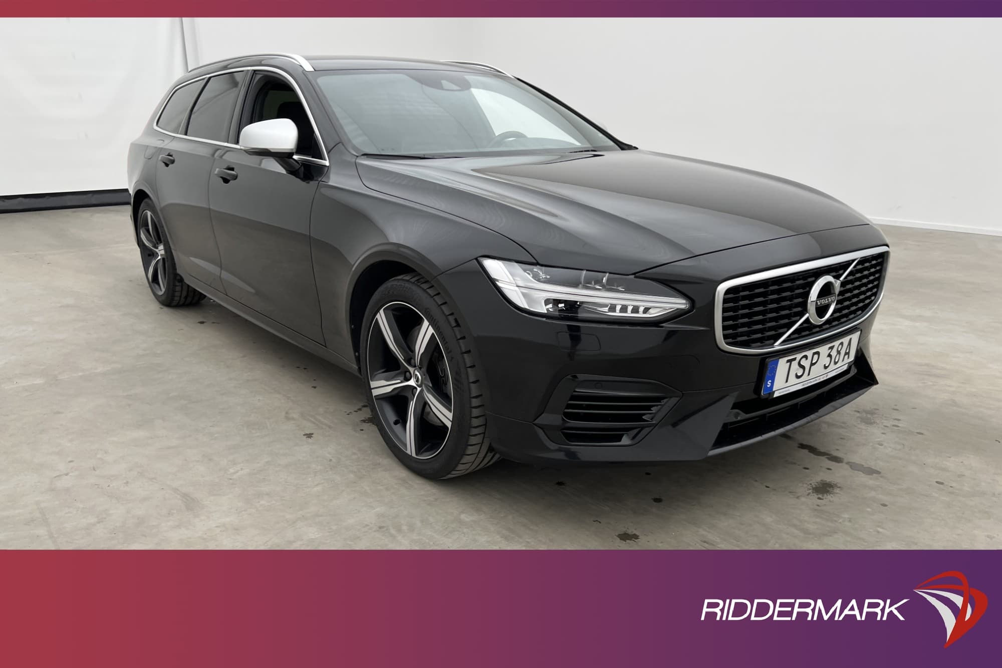 Volvo V90 Recharge T8 AWD 392hk