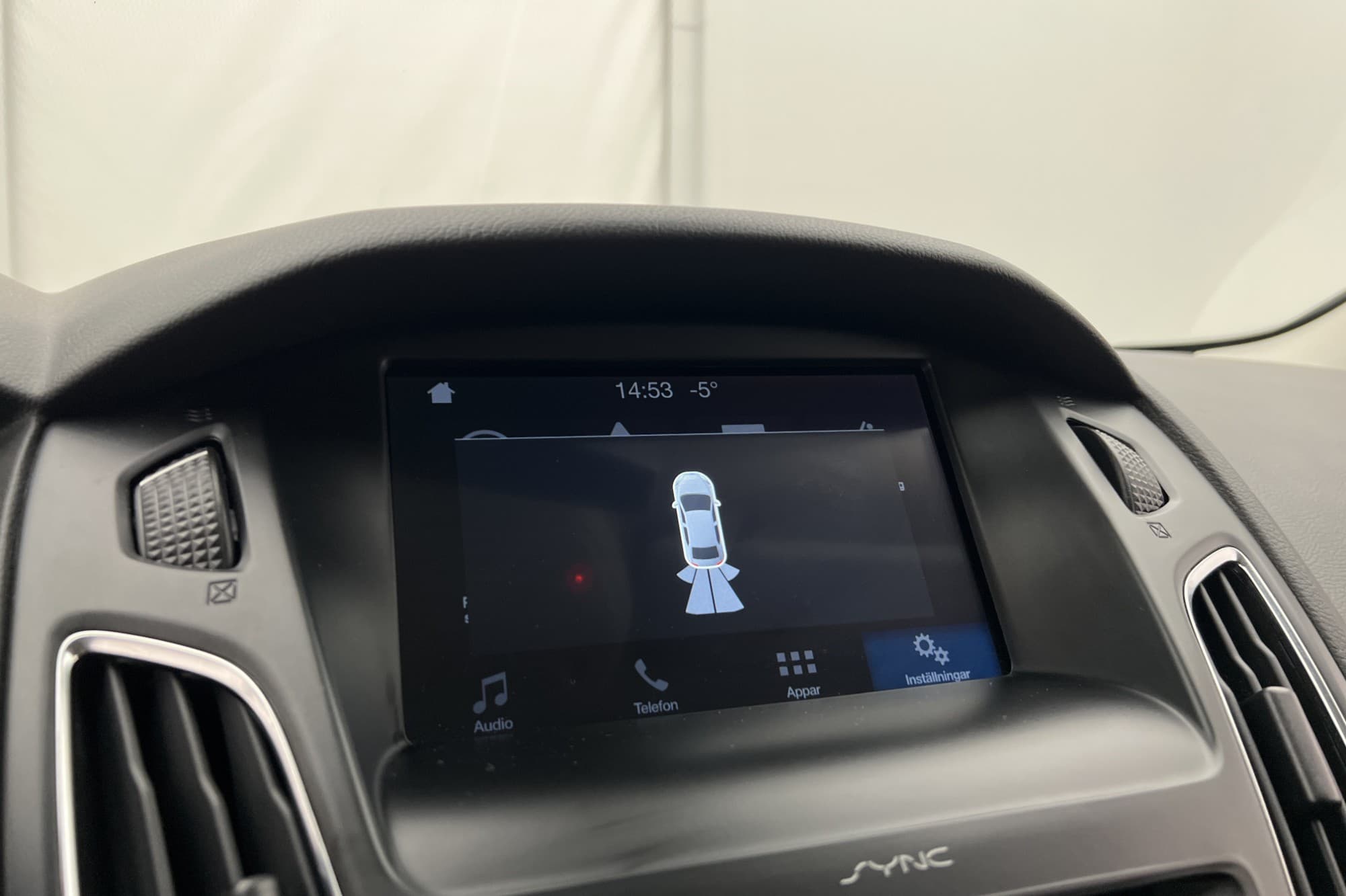 Ford Focus 1.0 100hk Titanium Sensorer Farthållare Keyless 