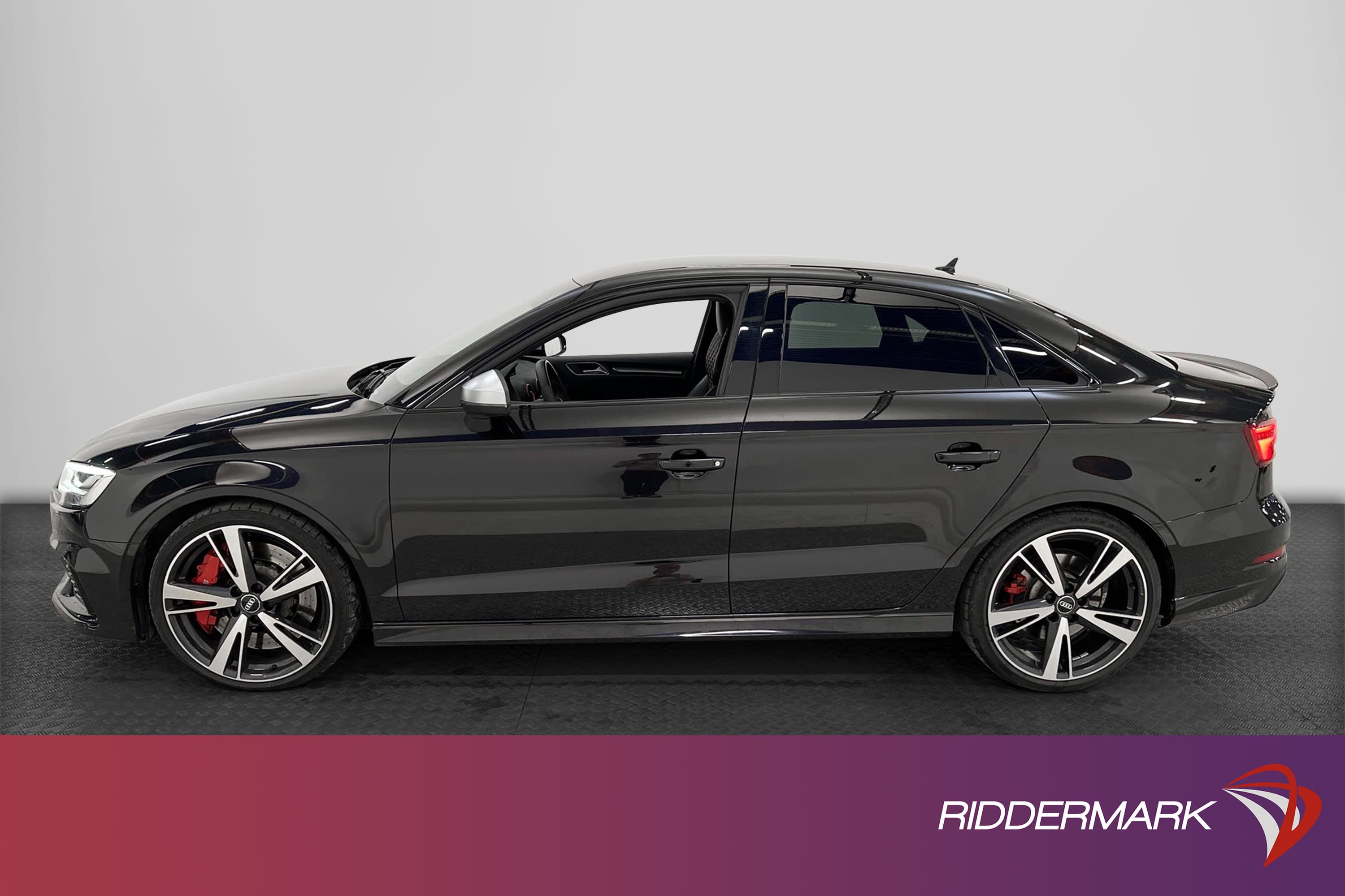 Audi RS3 Sedan 2.5 TFSI Quattro 400hk