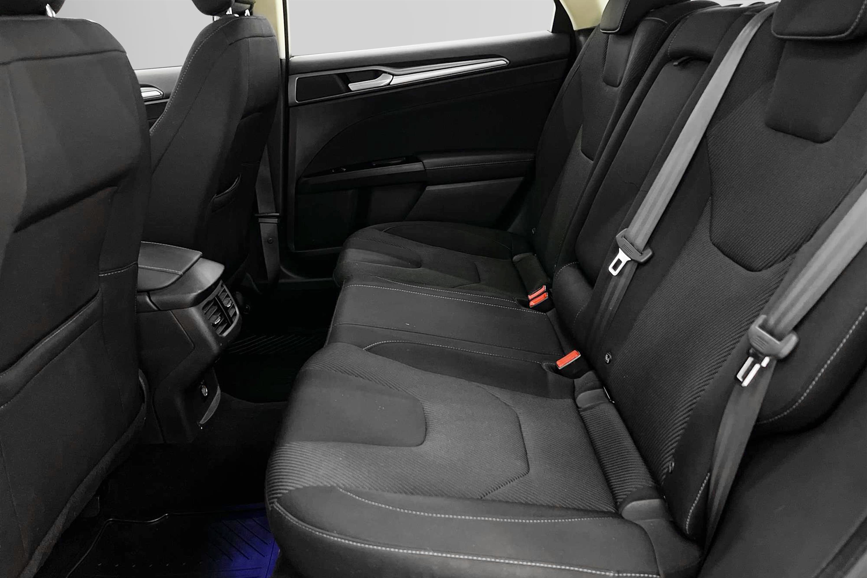Ford Mondeo 2.0 TDCI AWD 180hk D-Värm Drag Adaptiv 0,48L/mil
