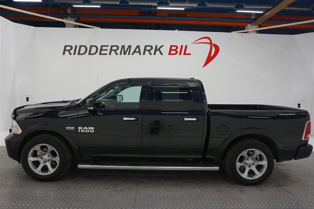 Dodge Ram Laramie 5.7 Hemi 4WD 401hk Luftfjädring Moms 