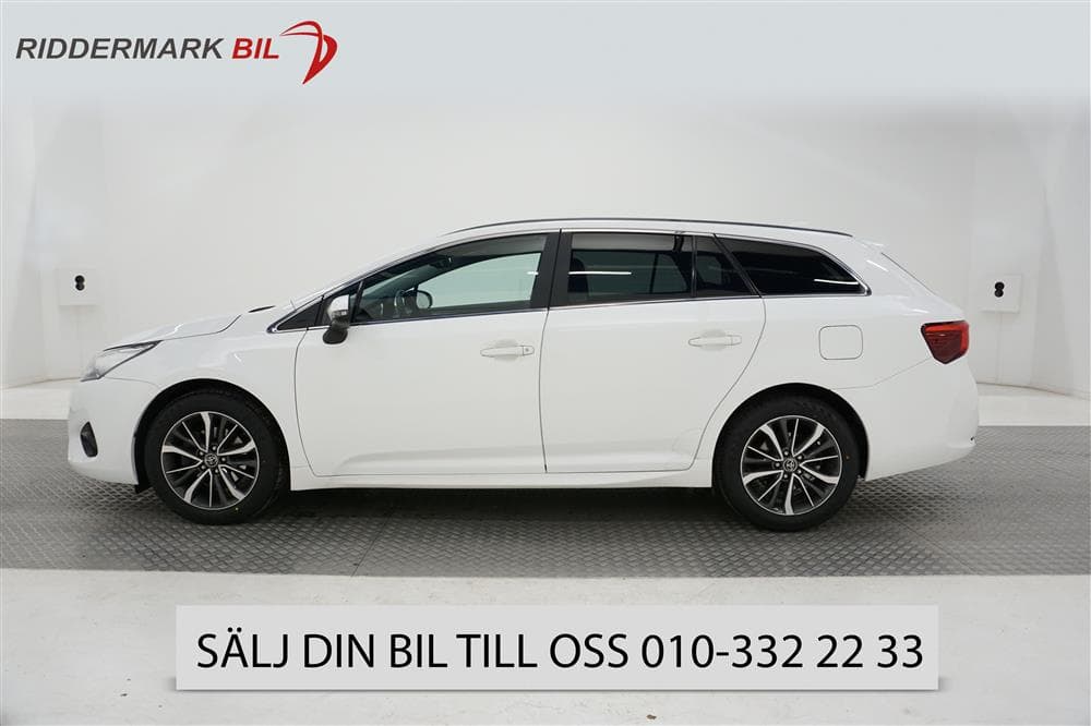 Toyota Avensis 1.8 Touring 147hk
