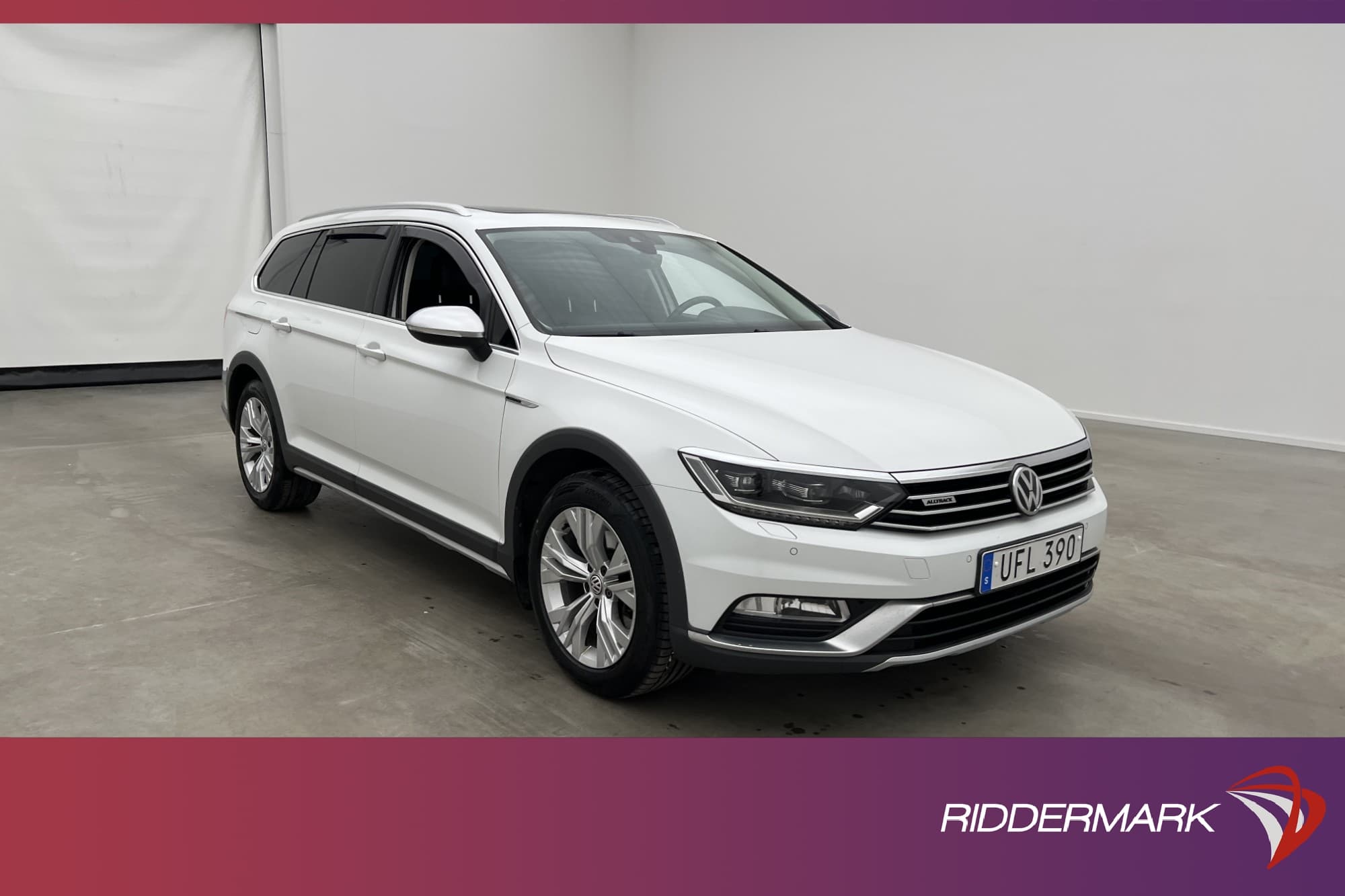 Volkswagen Passat Alltrack 4M Värmare Pano Cockpit Skinn 