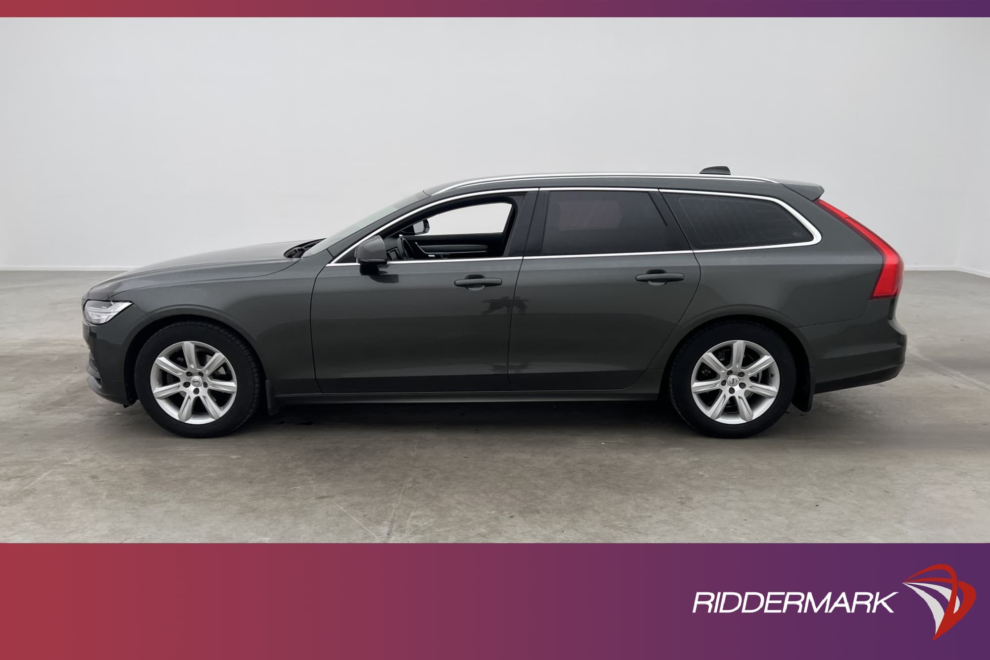 Volvo V90 D3 150hk AWD Momentum Advanced
