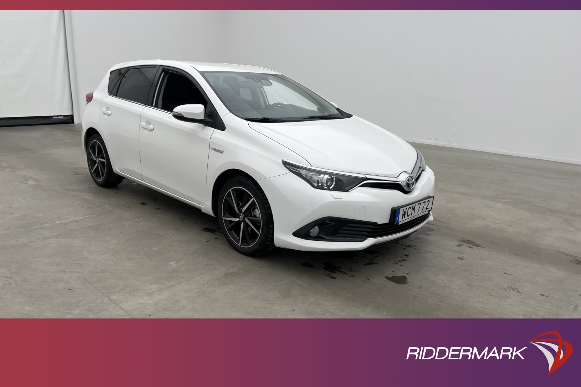 Toyota Auris Hybrid 136hk