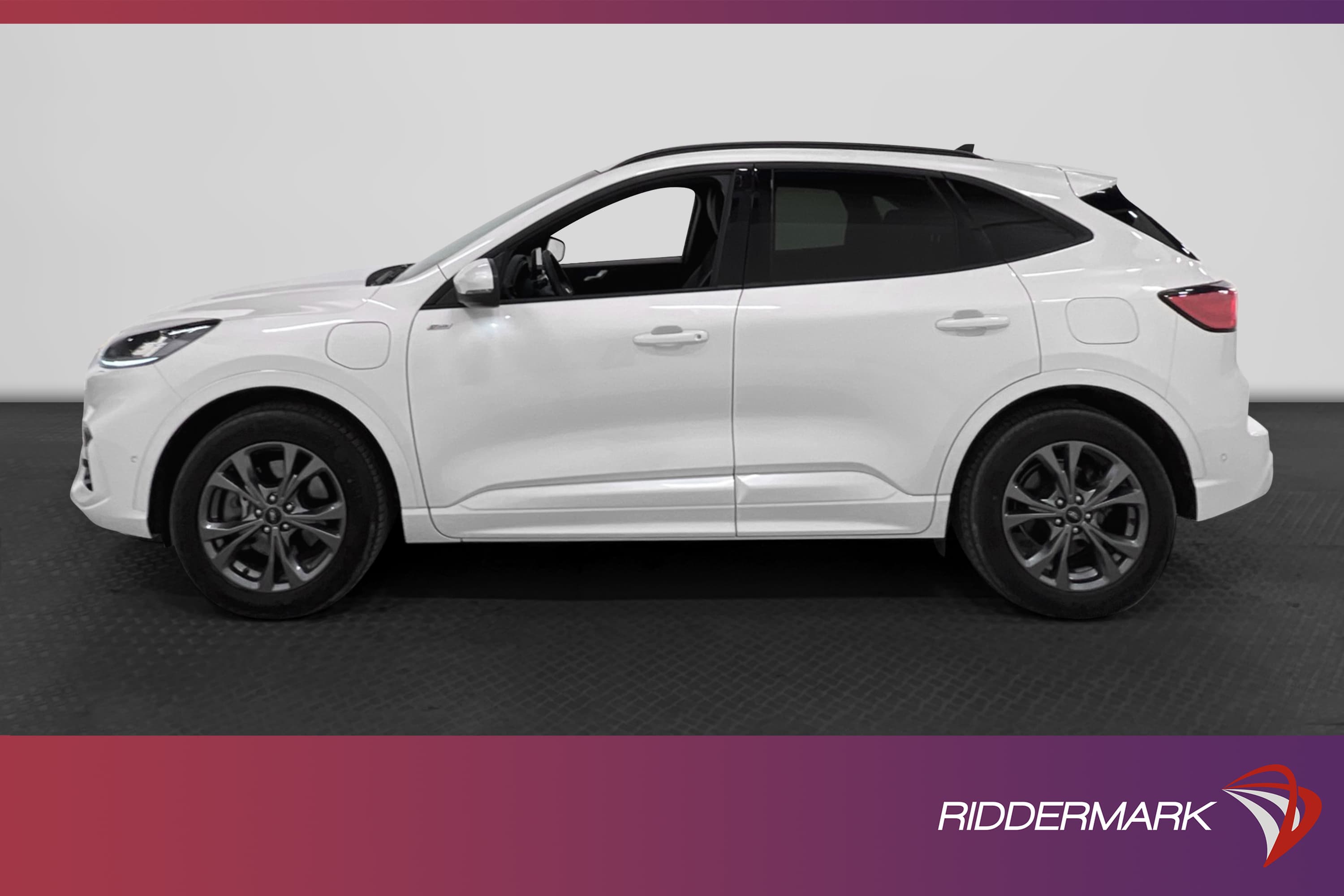 Ford Kuga Plug-In Hybrid 225hk