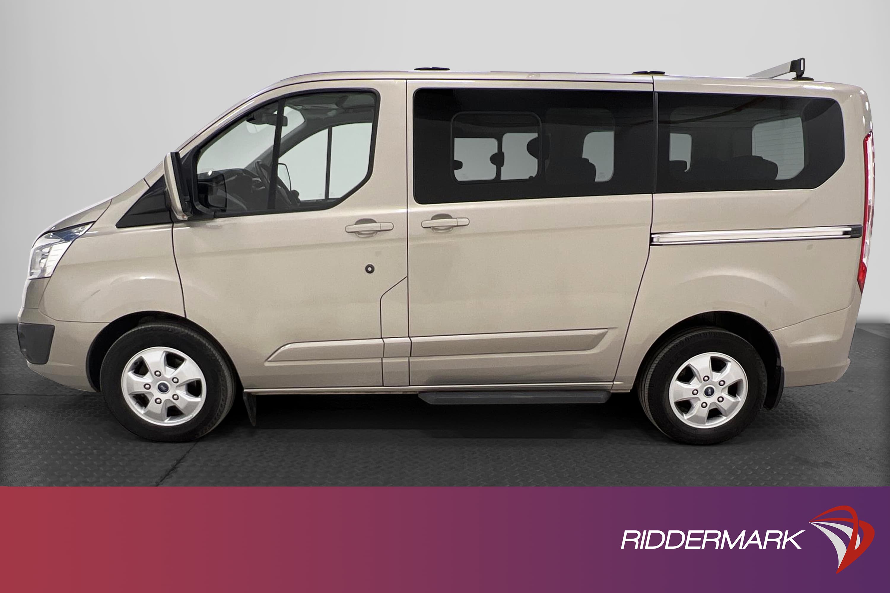 Ford Tourneo Custom 2.0 TDCi Eu6 Trend Värmare 8-sits Drag