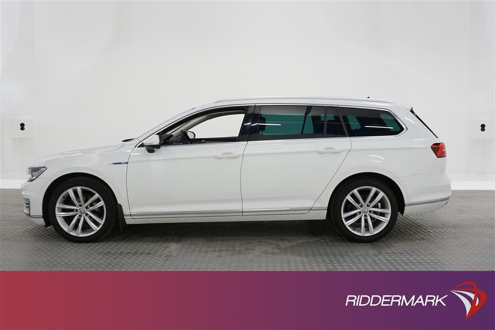 Volkswagen Passat GTE 218hk
