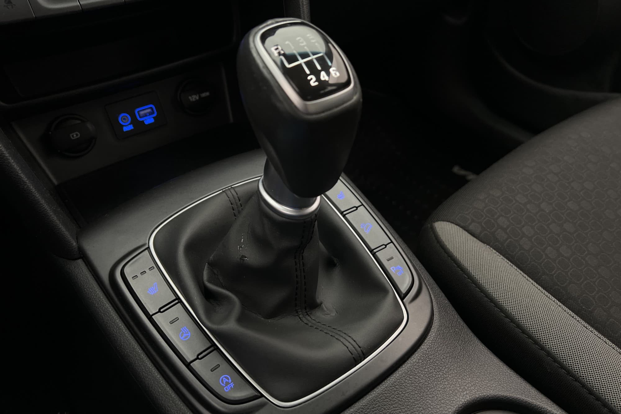 Hyundai Kona 1.0 120hk Trend Kamera Rattvärme CarPlay