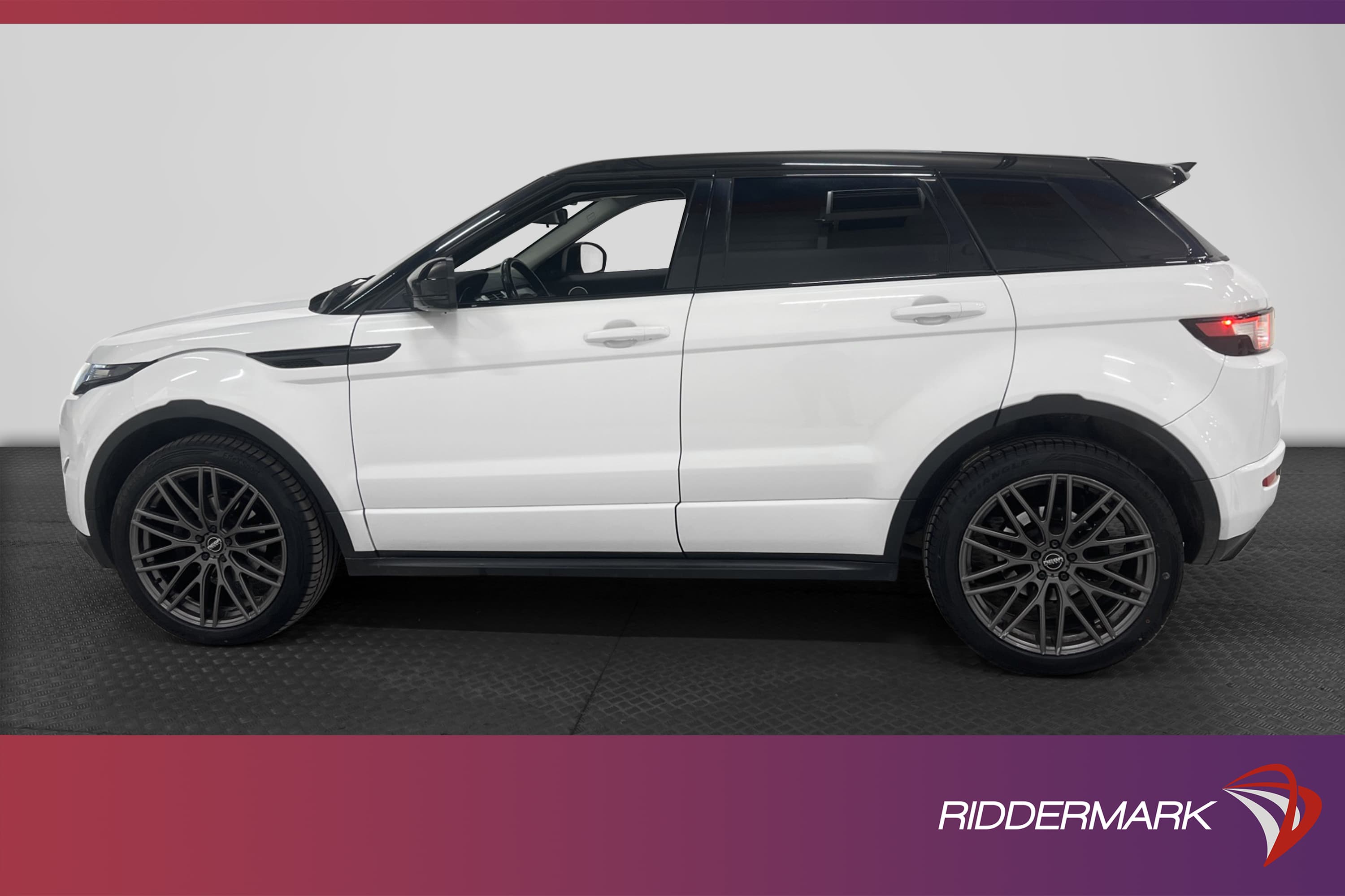 Land Rover Range Rover Evoque 2.2 SD4 AWD Sport
