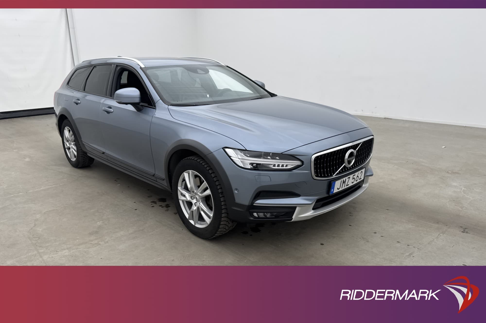 Volvo V90 Cross Country D5 AWD