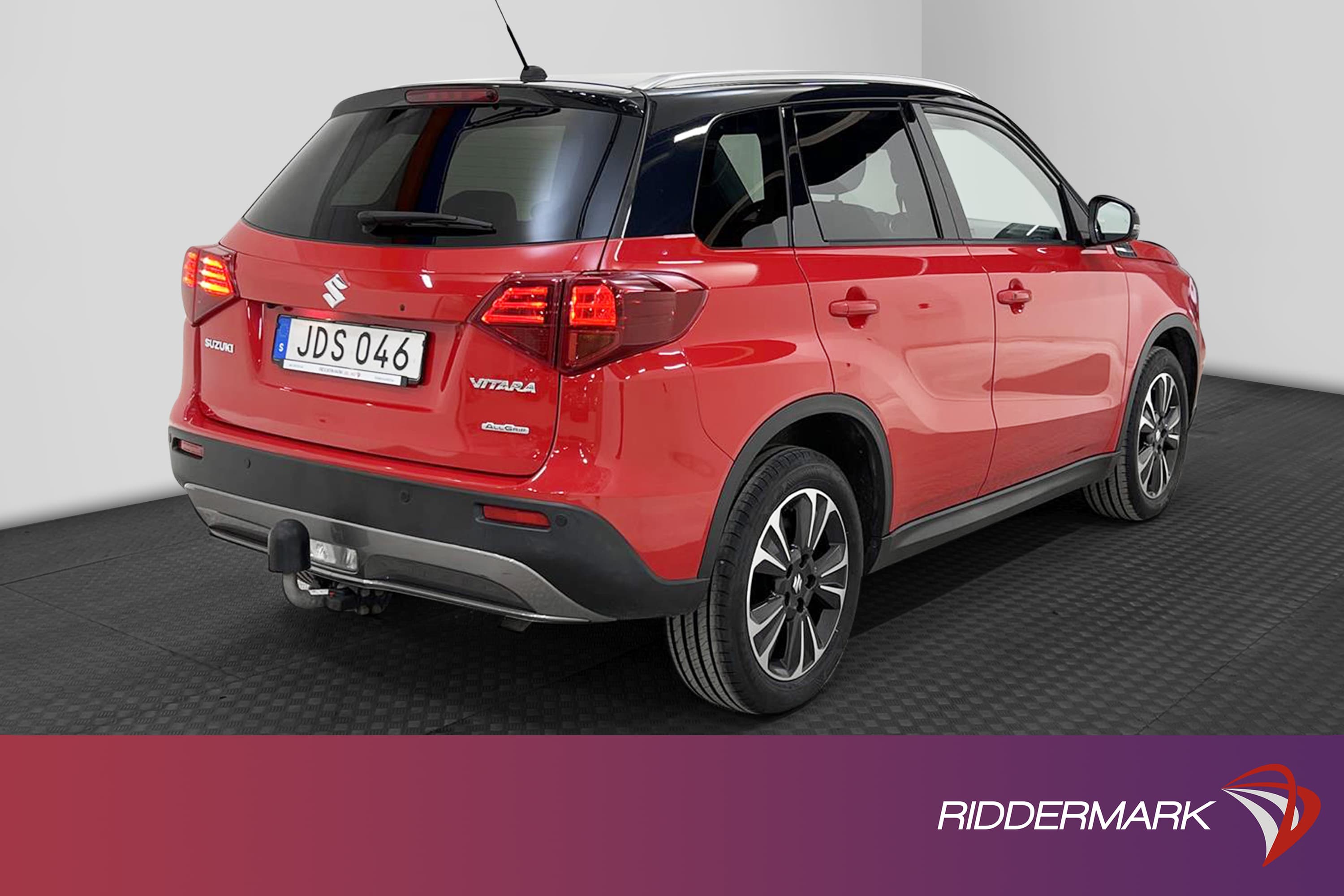 Suzuki Vitara 1.4 AllGrip 140hk Panorama Navigator B-Kamera