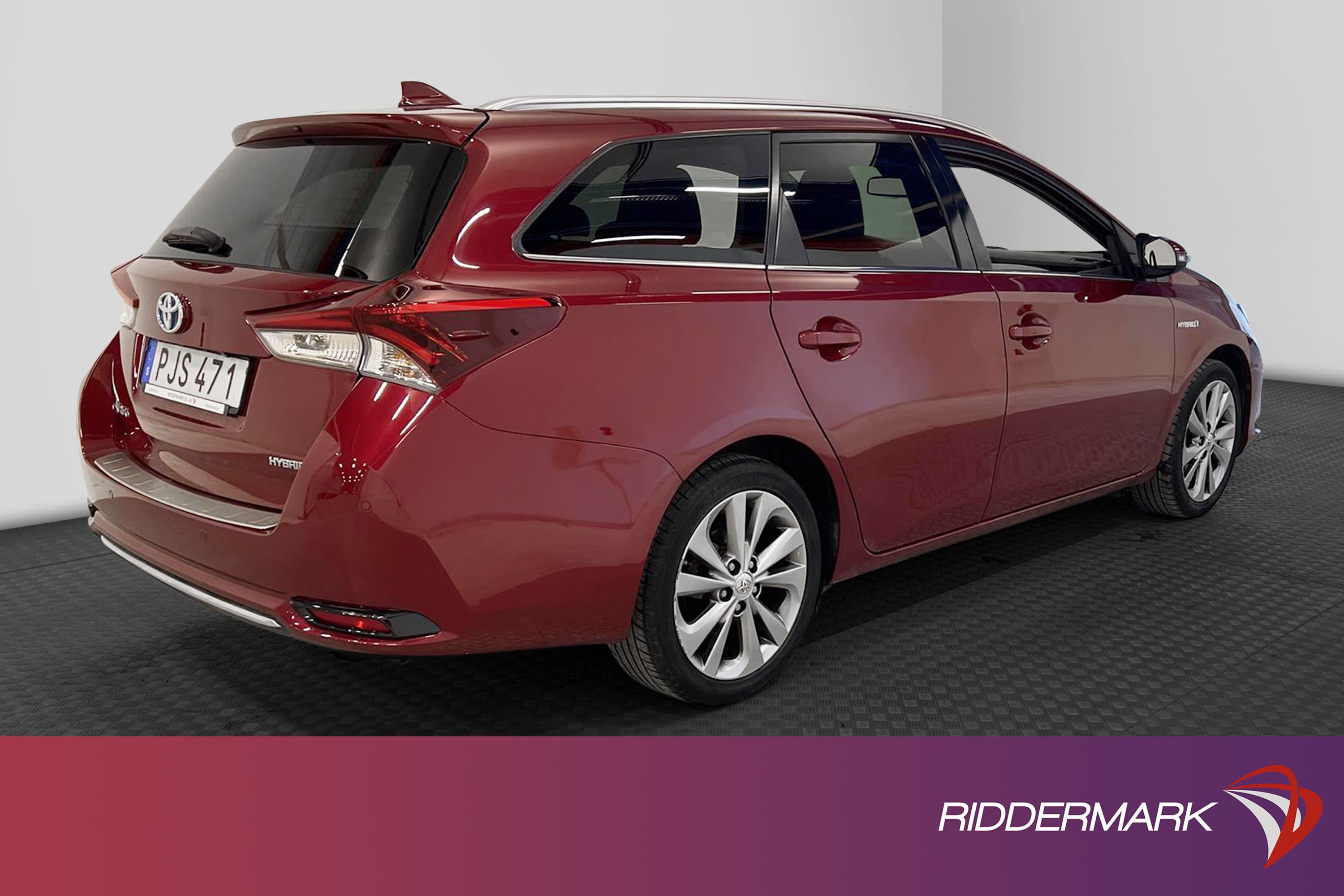 Toyota Auris TS Hybrid e-CVT 136hk 2 Brukare M&K-Värm B-Kam