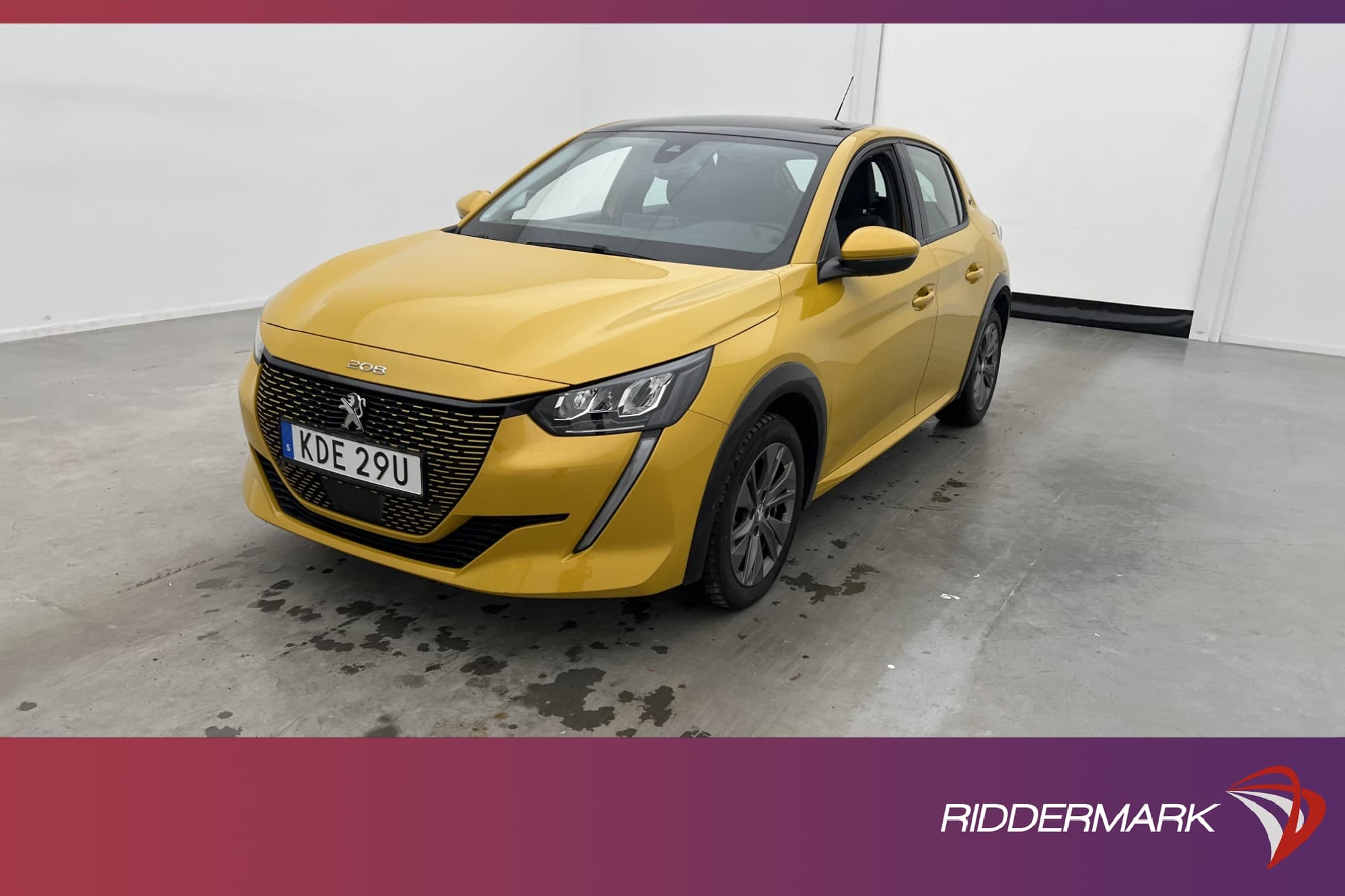 Peugeot e-208 136hk