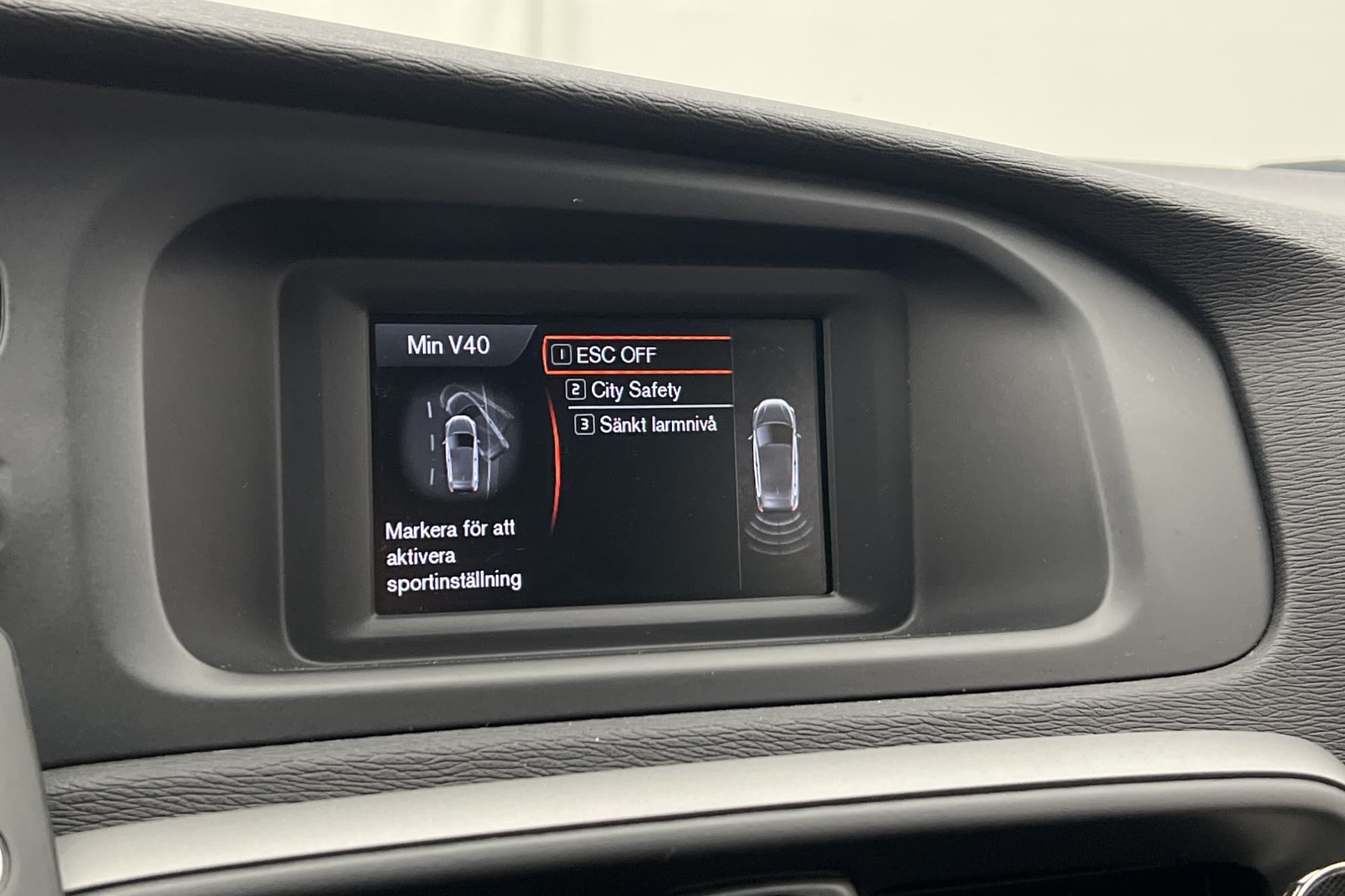 Volvo V40 D2 120hk Kinetic P-Värmare Sensorer Farthållare