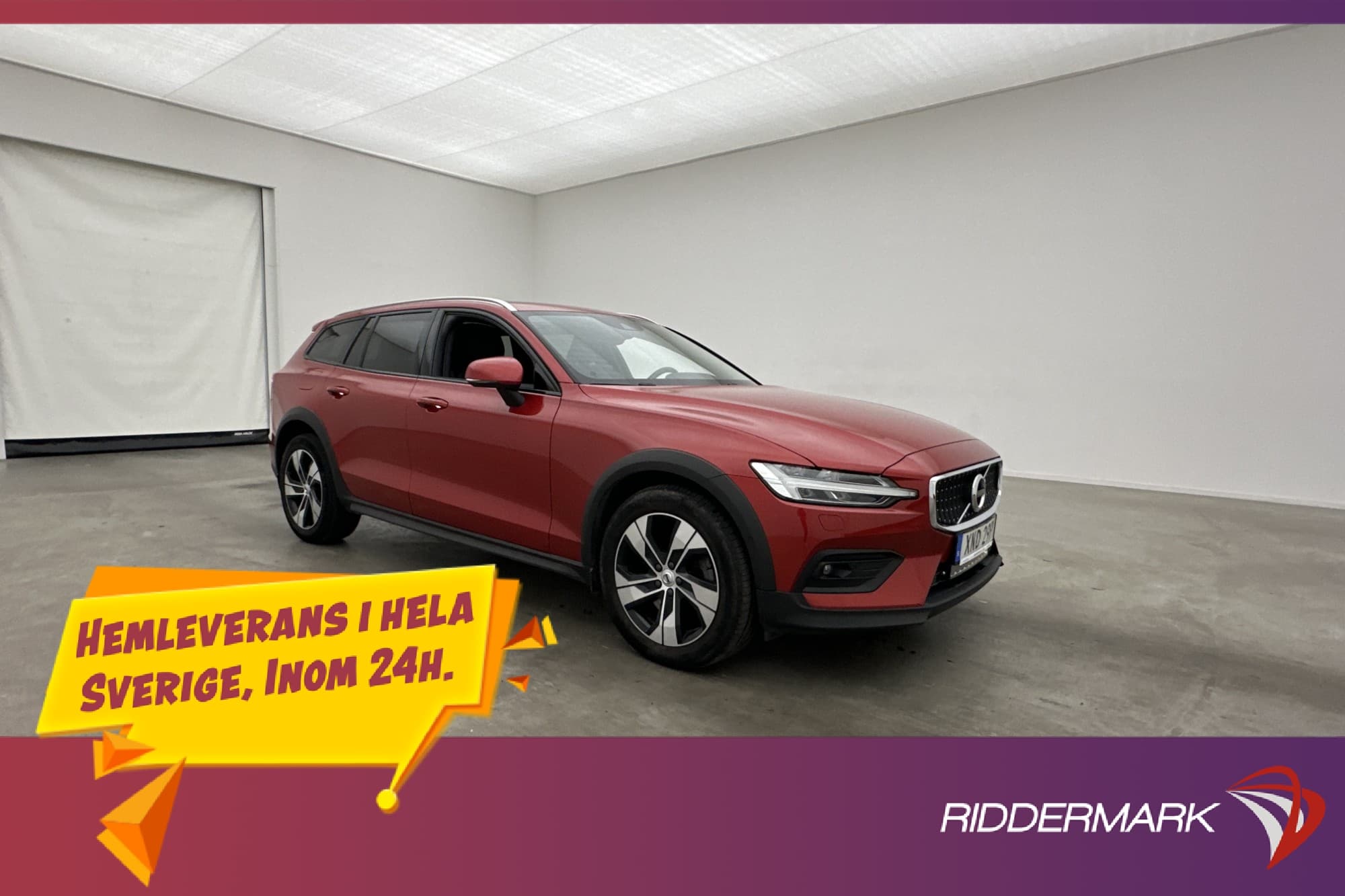 Volvo V60 Cross Country B4 AWD  Värm H/K Skinn 1-Ägare 197hk