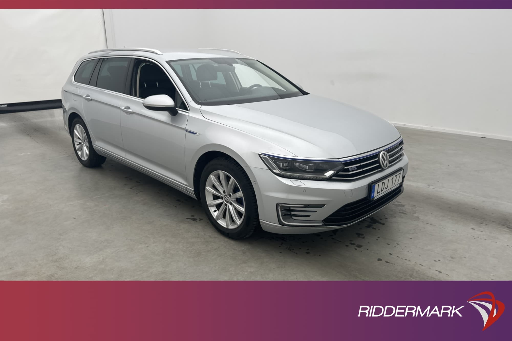 Volkswagen Passat GTE 218hk