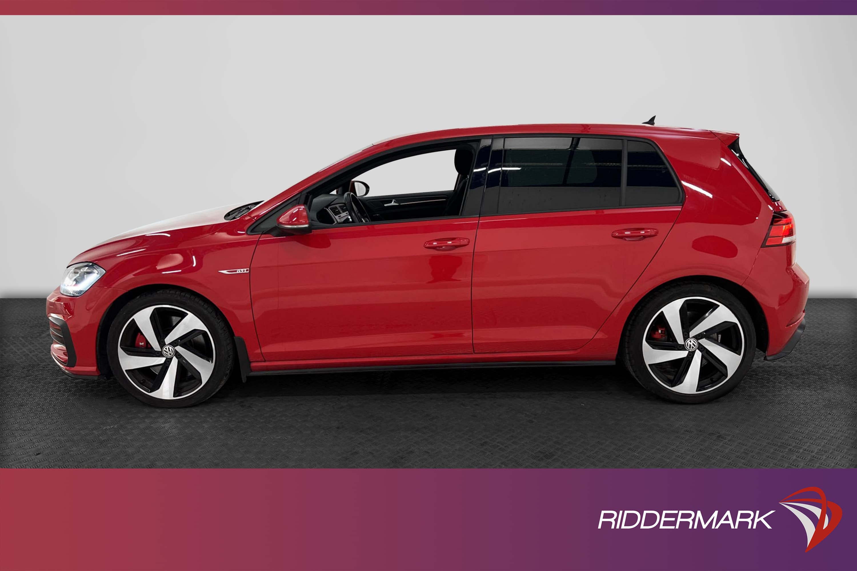 Volkswagen Golf GTI Performance 245hk