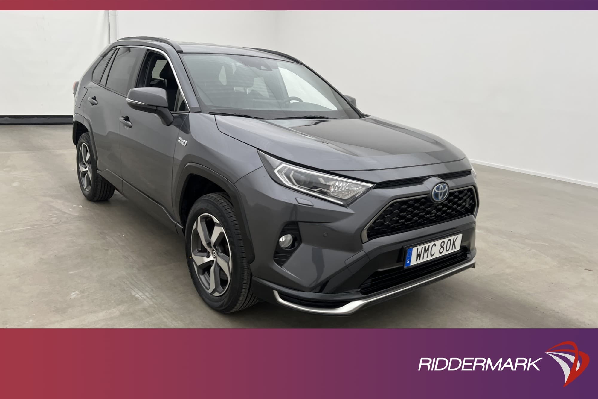 Toyota RAV4 Plug-in AWD 306hk Launch Edt Kamera Drag MOMS