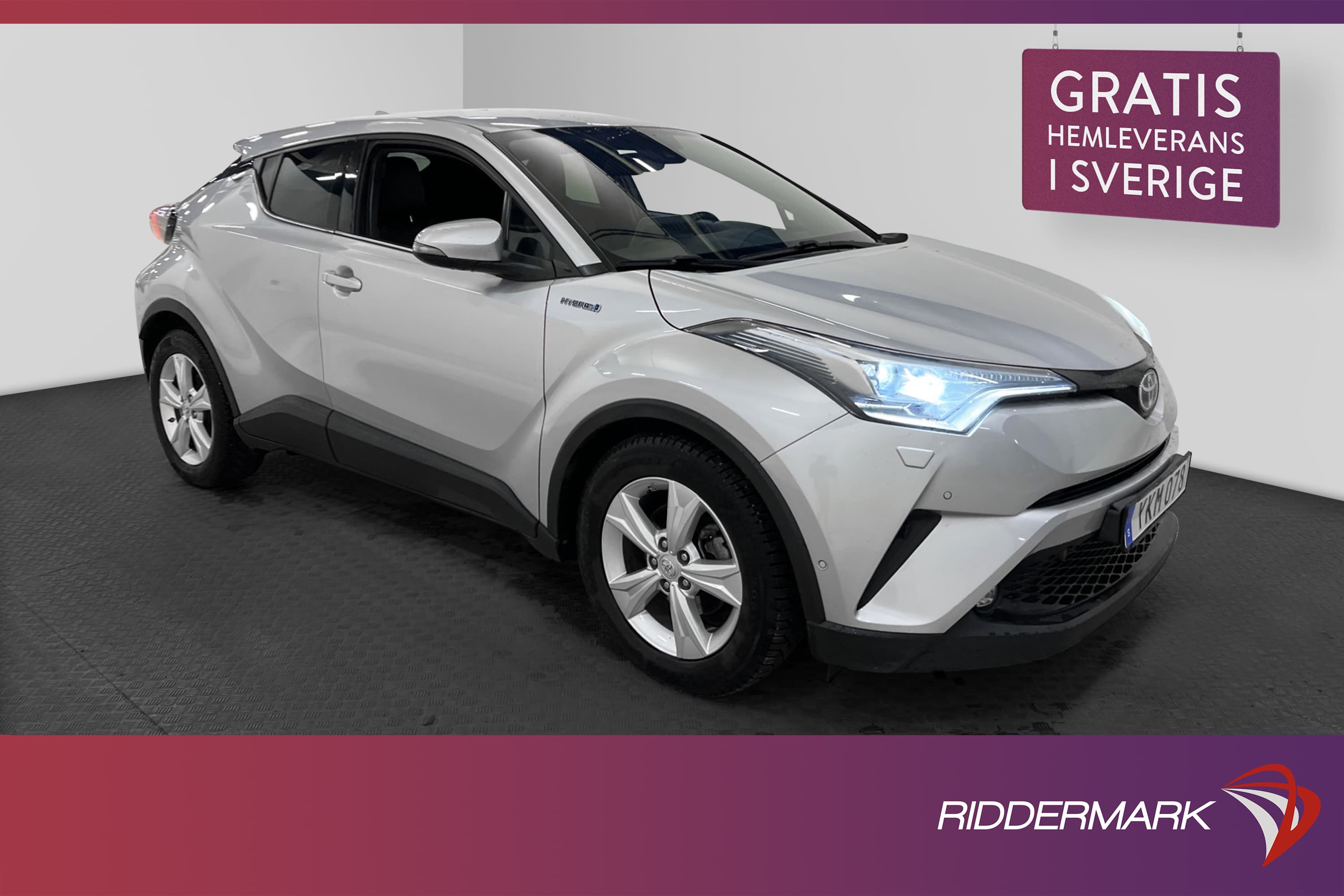 Toyota C-HR Hybrid 122hk