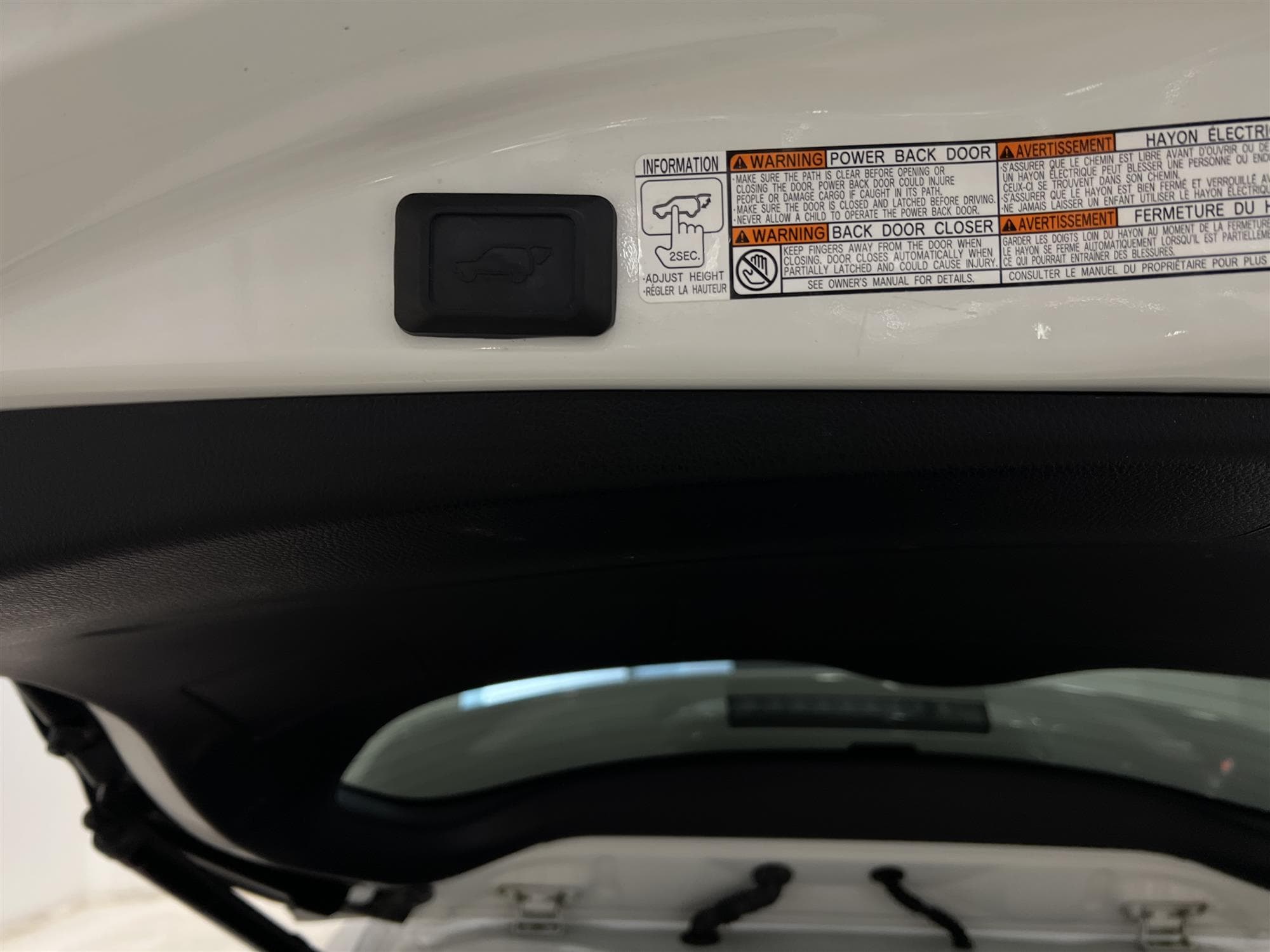 Toyota RAV4 Hybrid 2.5 AWD 197hk 1 Bruk Drag B-Kam Keyless 