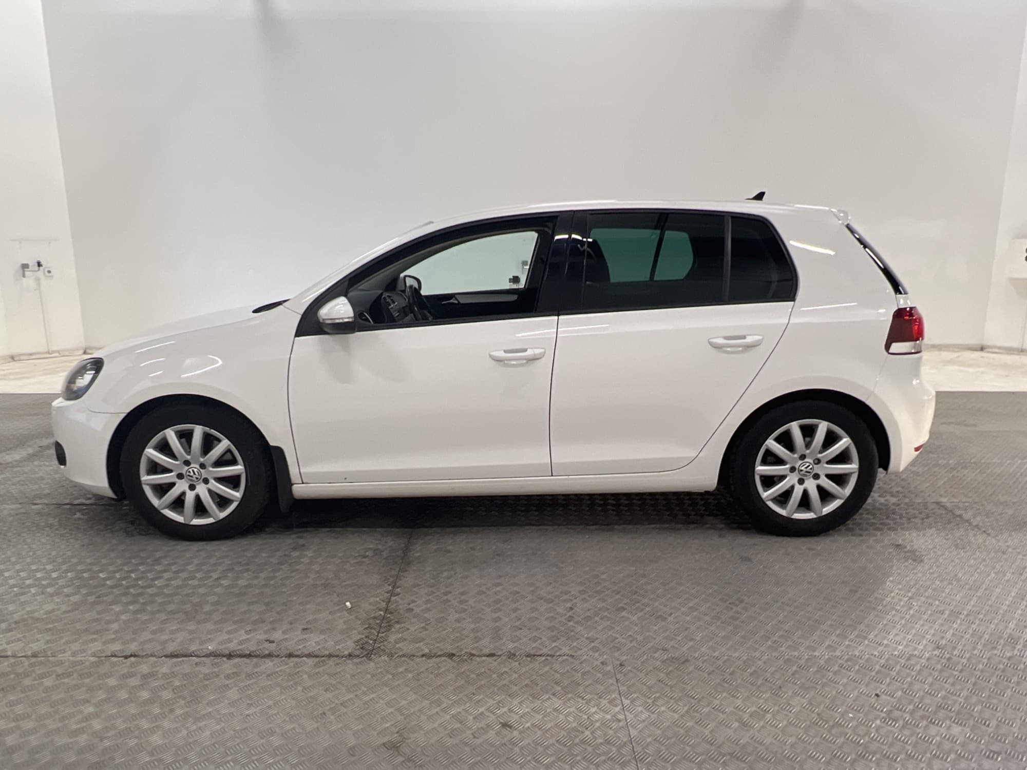 Volkswagen Golf 1.8 TSI DSG160hk 